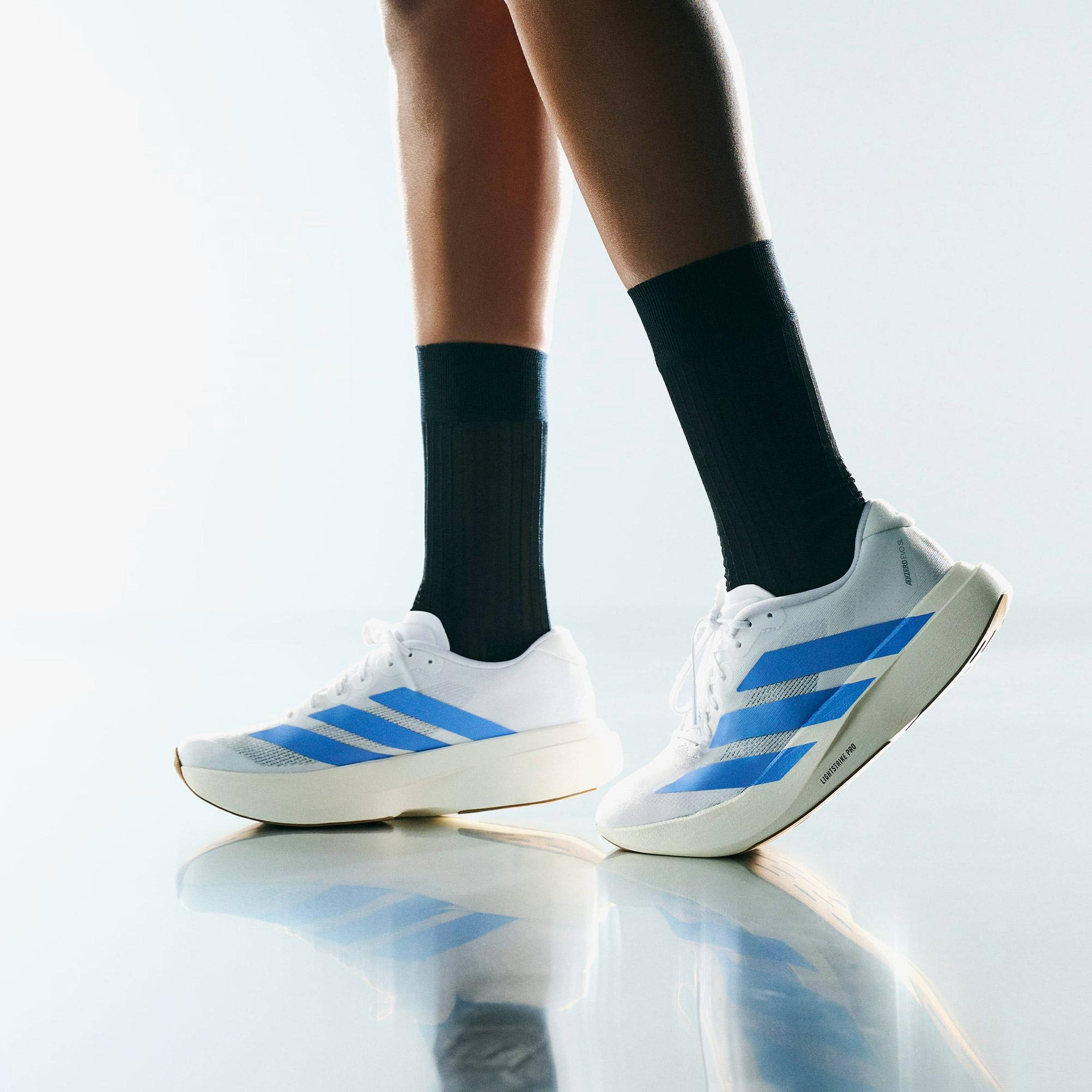 adidas Adizero Evo SL Kadın Beyaz Koşu Ayakkabısı
