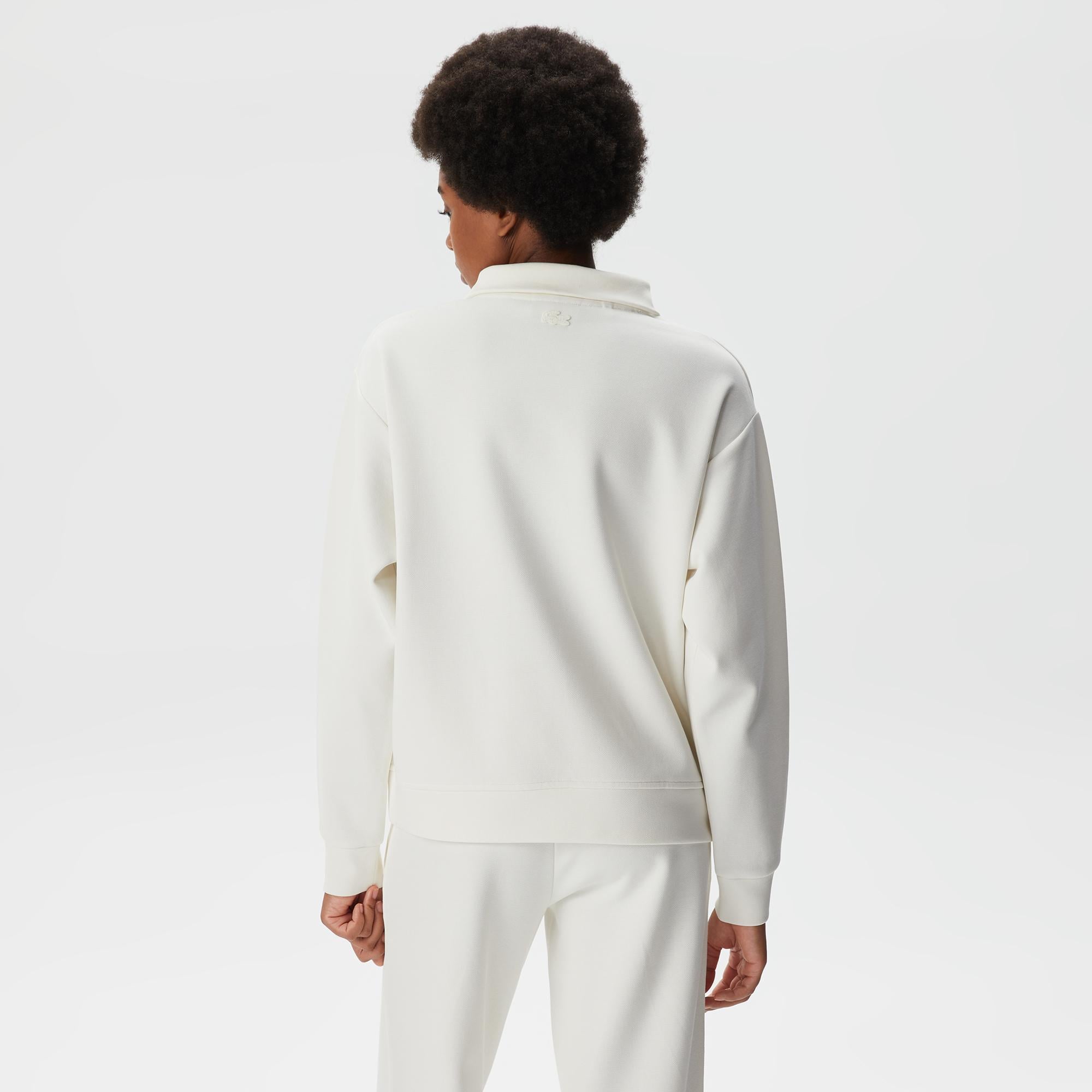 Kadın Regular Fit Fermuarlı Dik Yaka Beyaz Sweatshirt