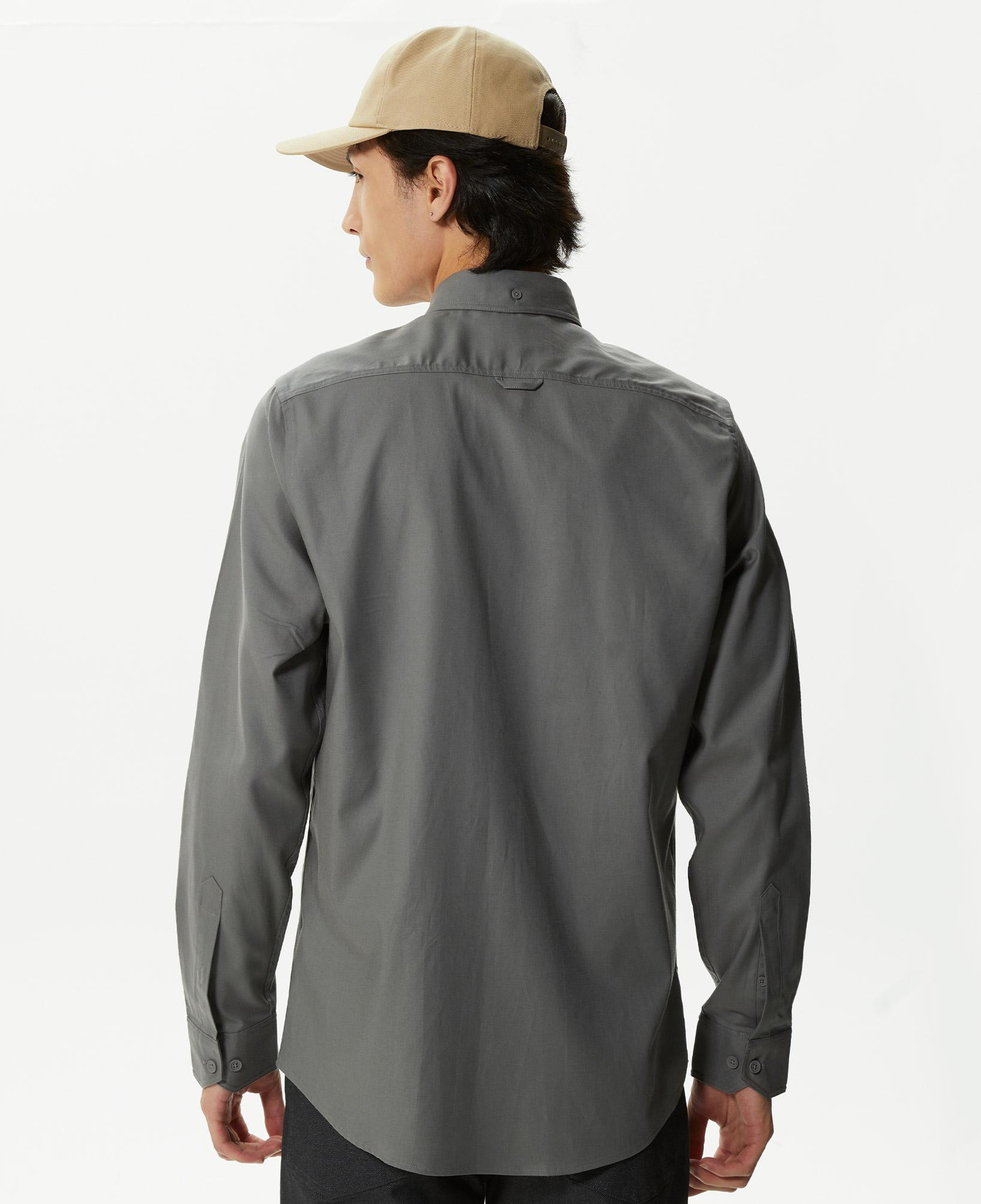 Erkek Slim Fit Düğmeli Yaka Koyu Gri Gömlek