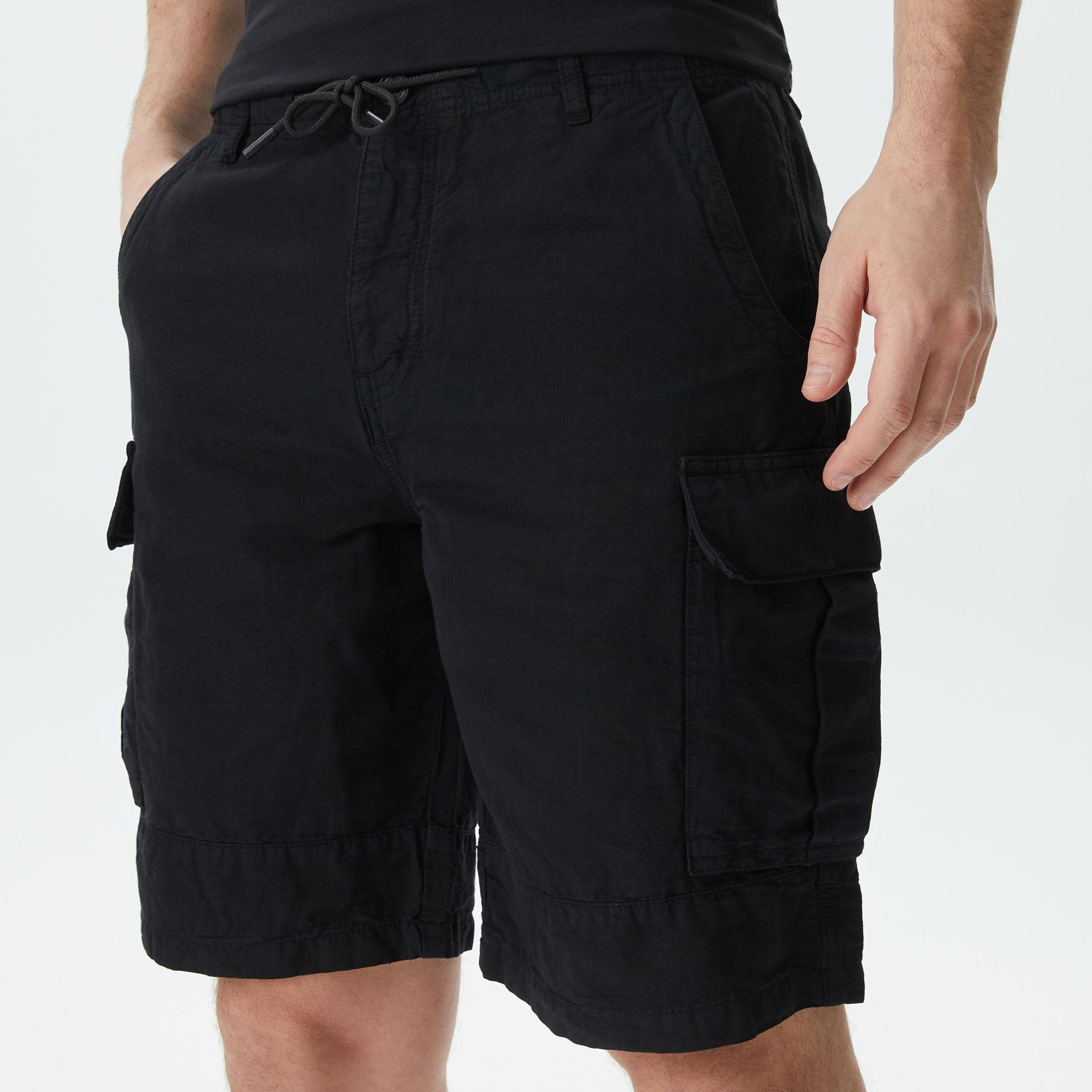 Erkek Relaxed Fit Siyah Bermuda