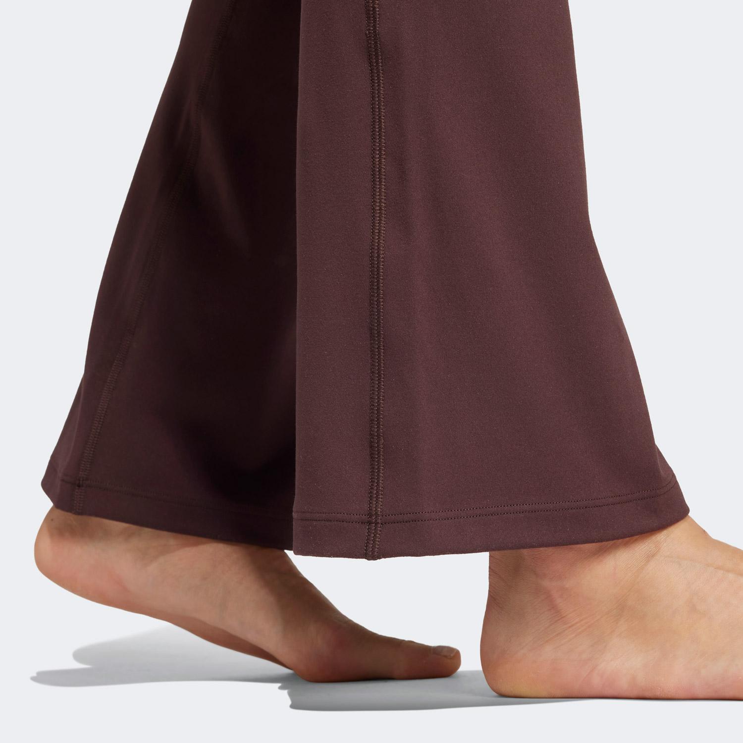 adidas Flared Yoga Kadın Kahverengi Pantolon