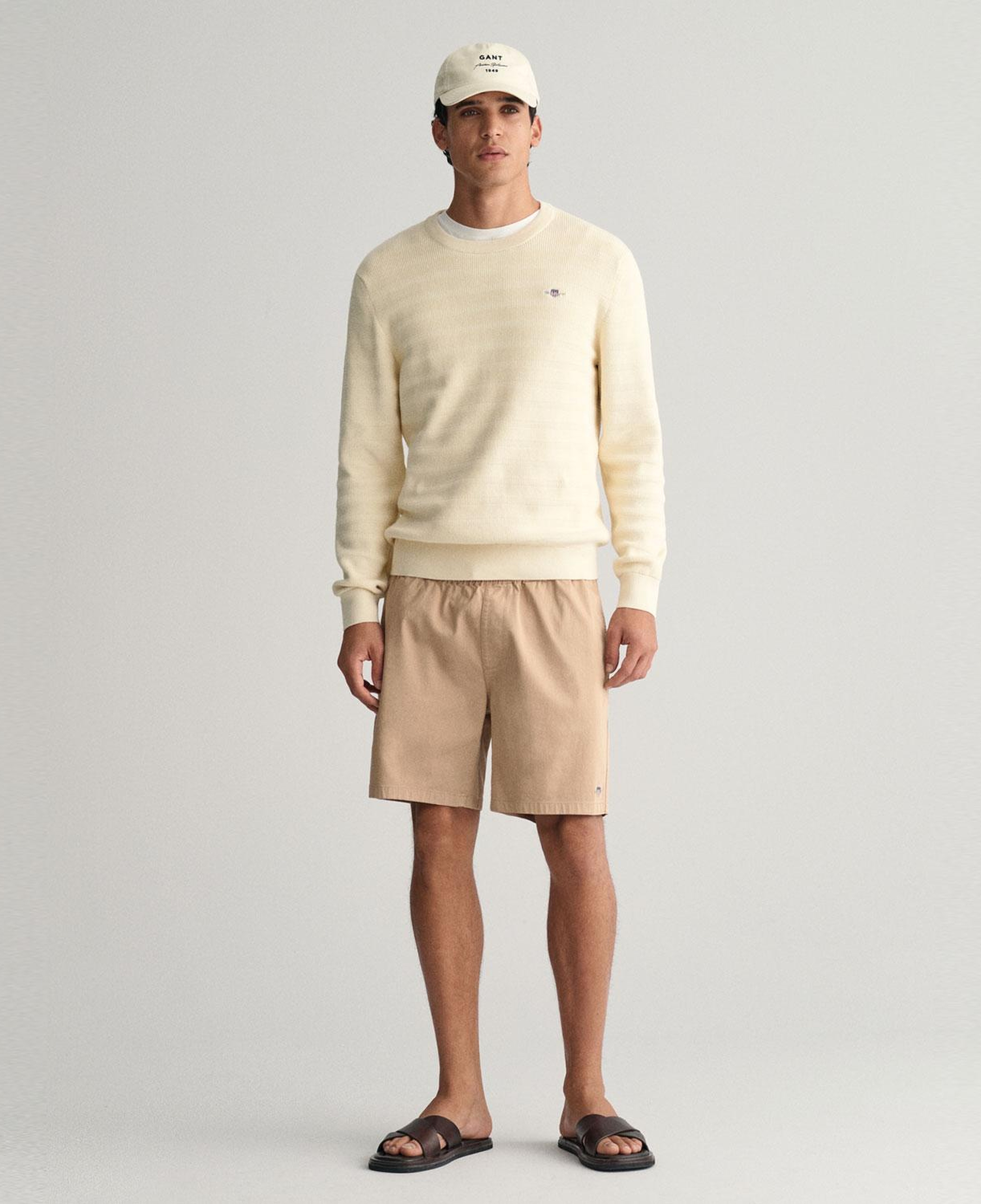 GANT Erkek Krem Regular Fit Bisiklet Yaka Logolu Kazak