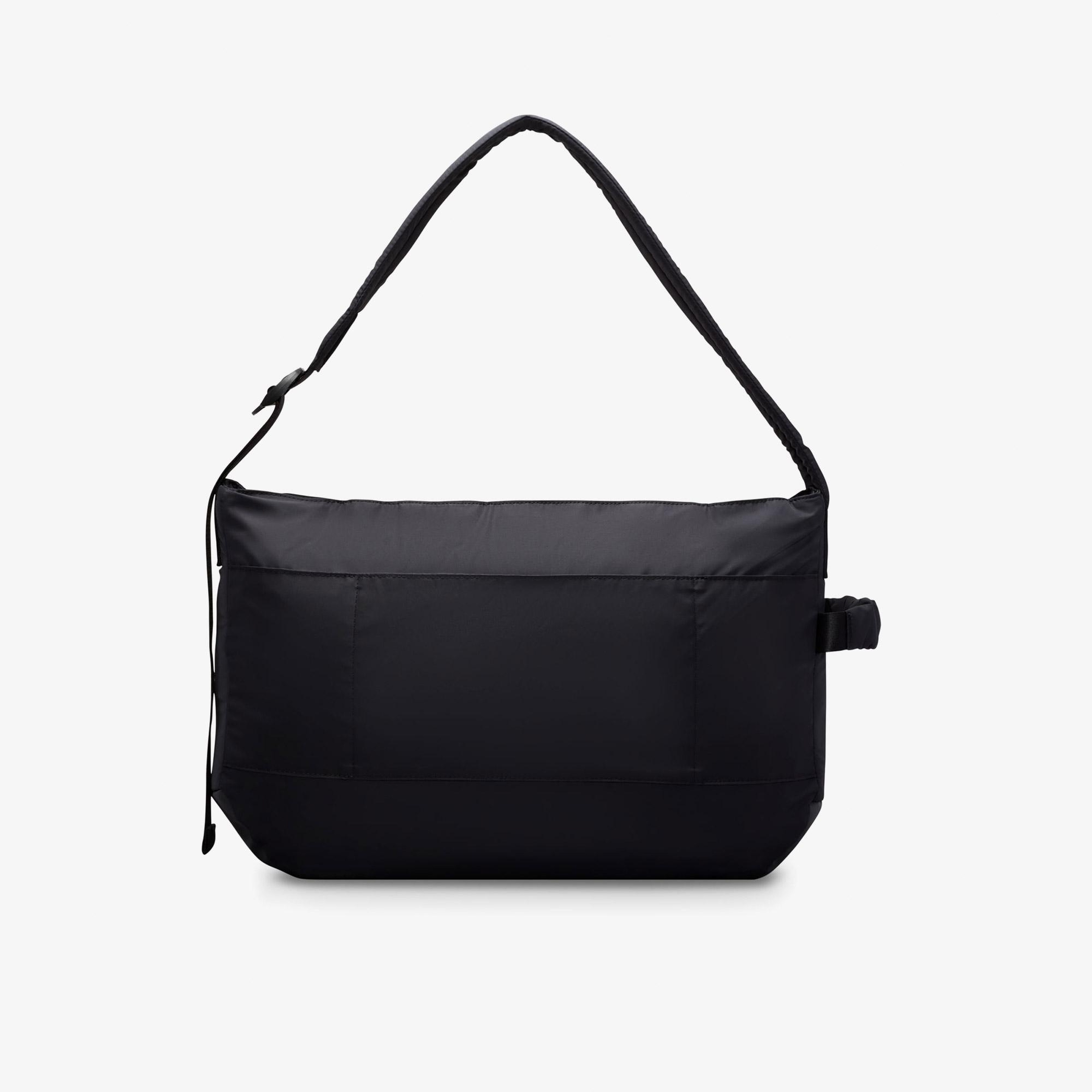 Nike One Tote Unisex Siyah Spor Çantası