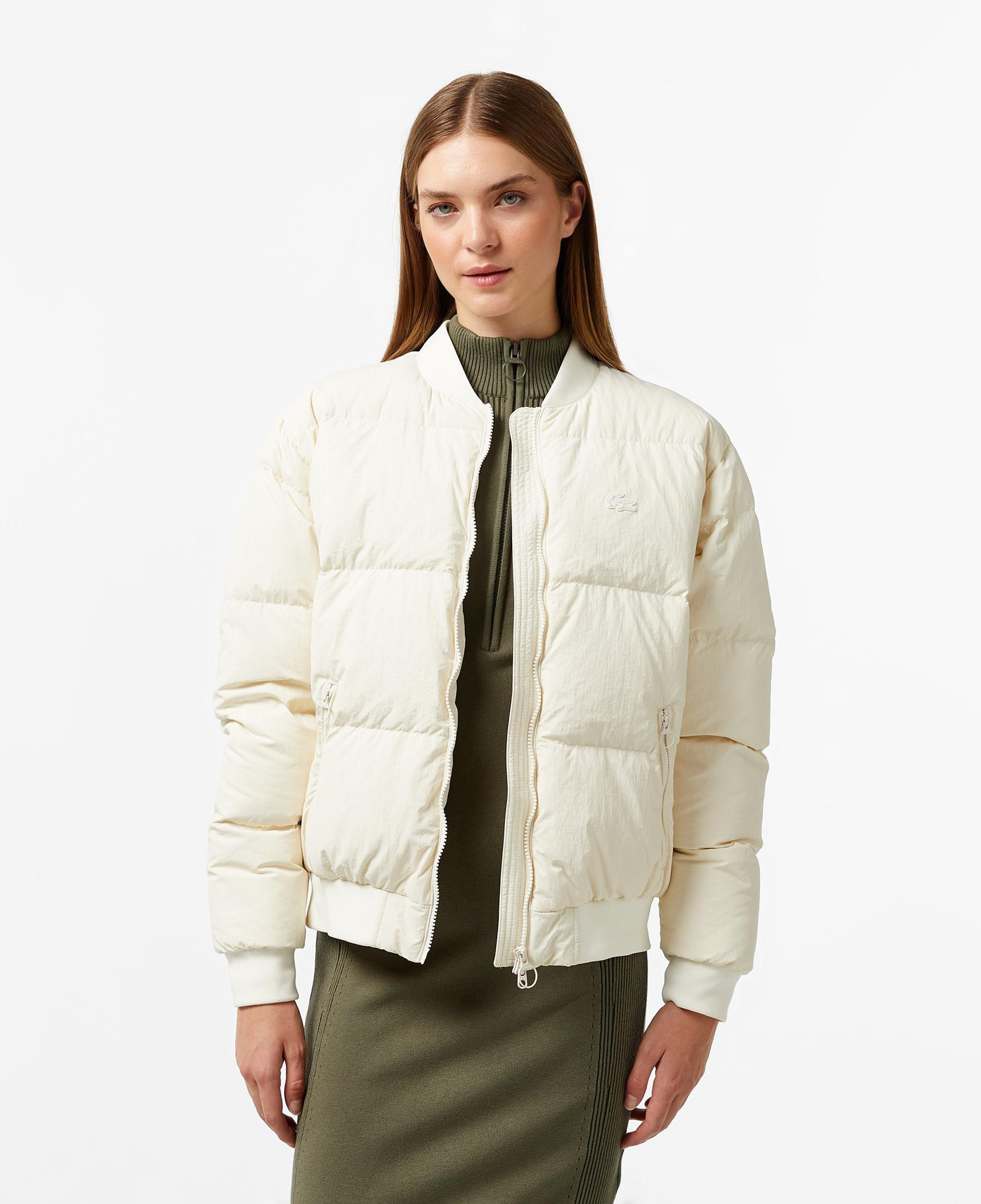 Kadın Relaxed Fit Dik Yaka Krem Mont