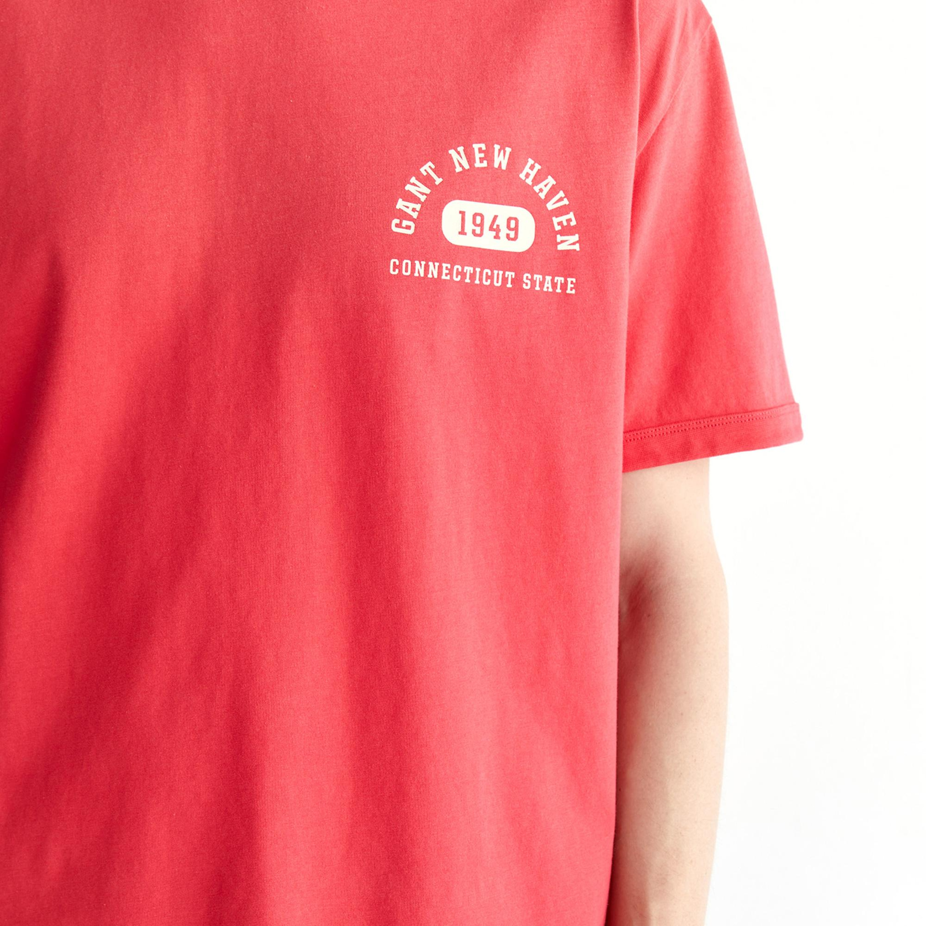 GANT Erkek Kırmızı Relaxed Fit Bisiklet Yaka Logolu T-Shirt