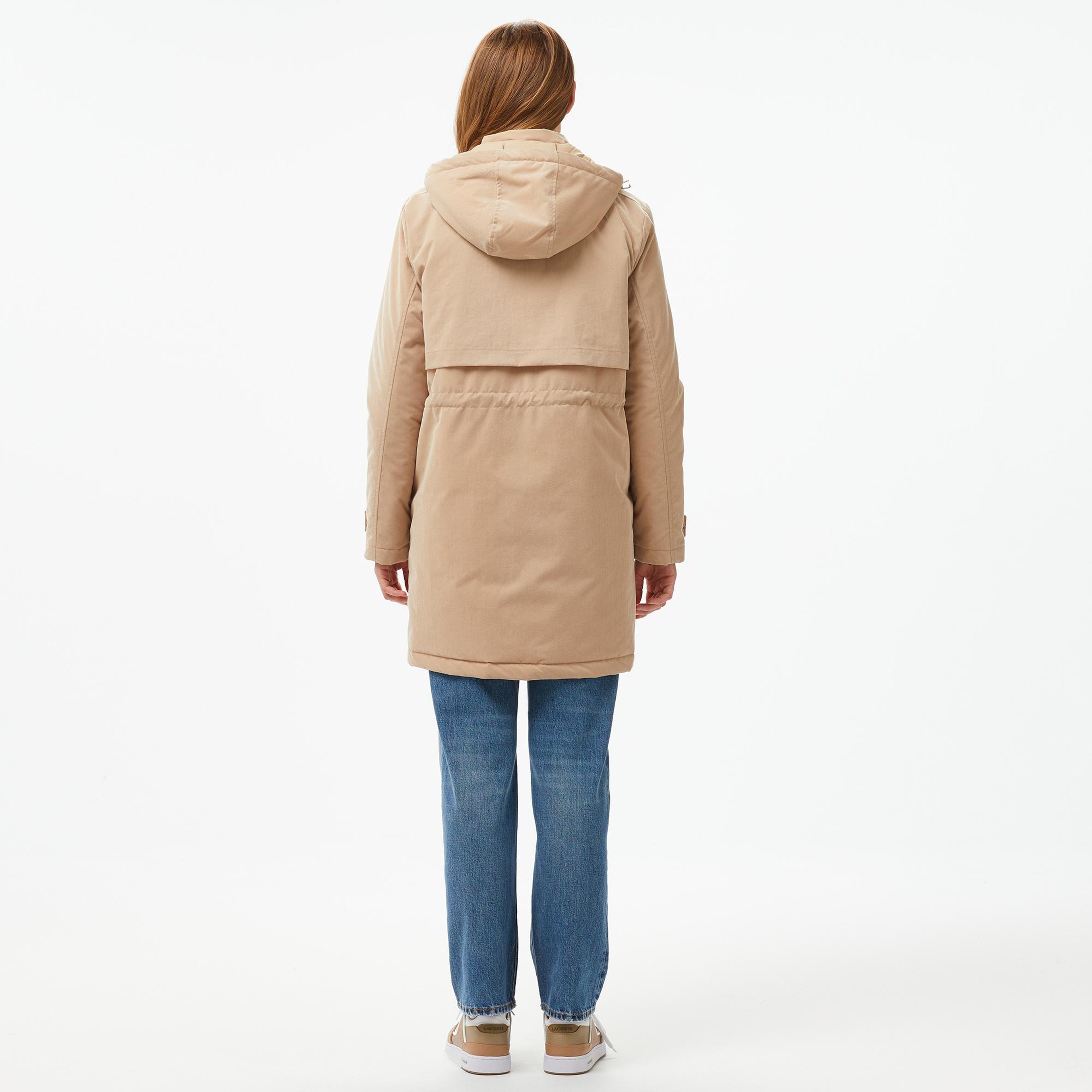 Kadın Relaxed Fit Kapüşonlu Bej Mont