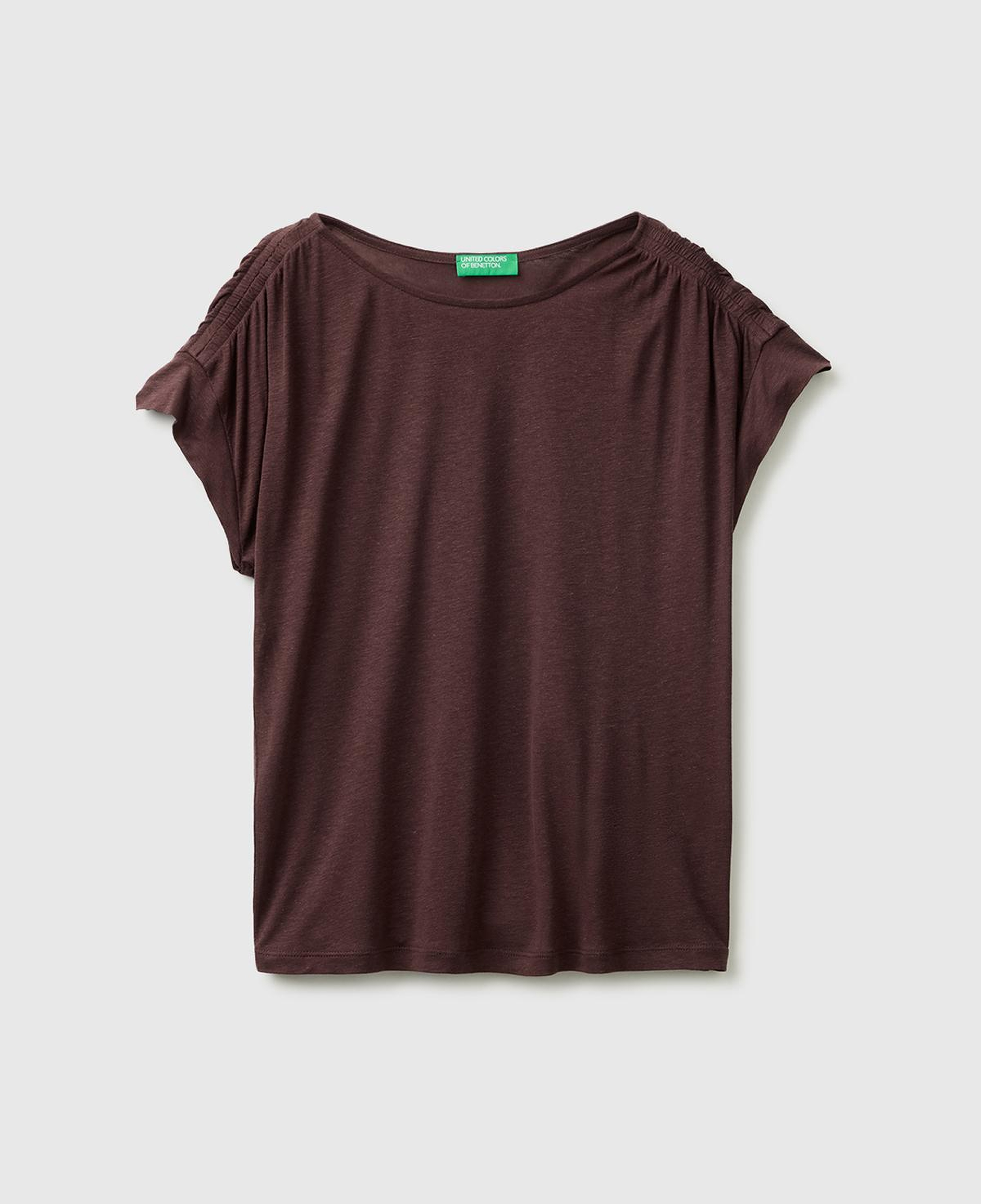 Kadın Kahverengi Keten Liyosel Karışımlı Omuzları Büzgü Detaylı T-Shirt