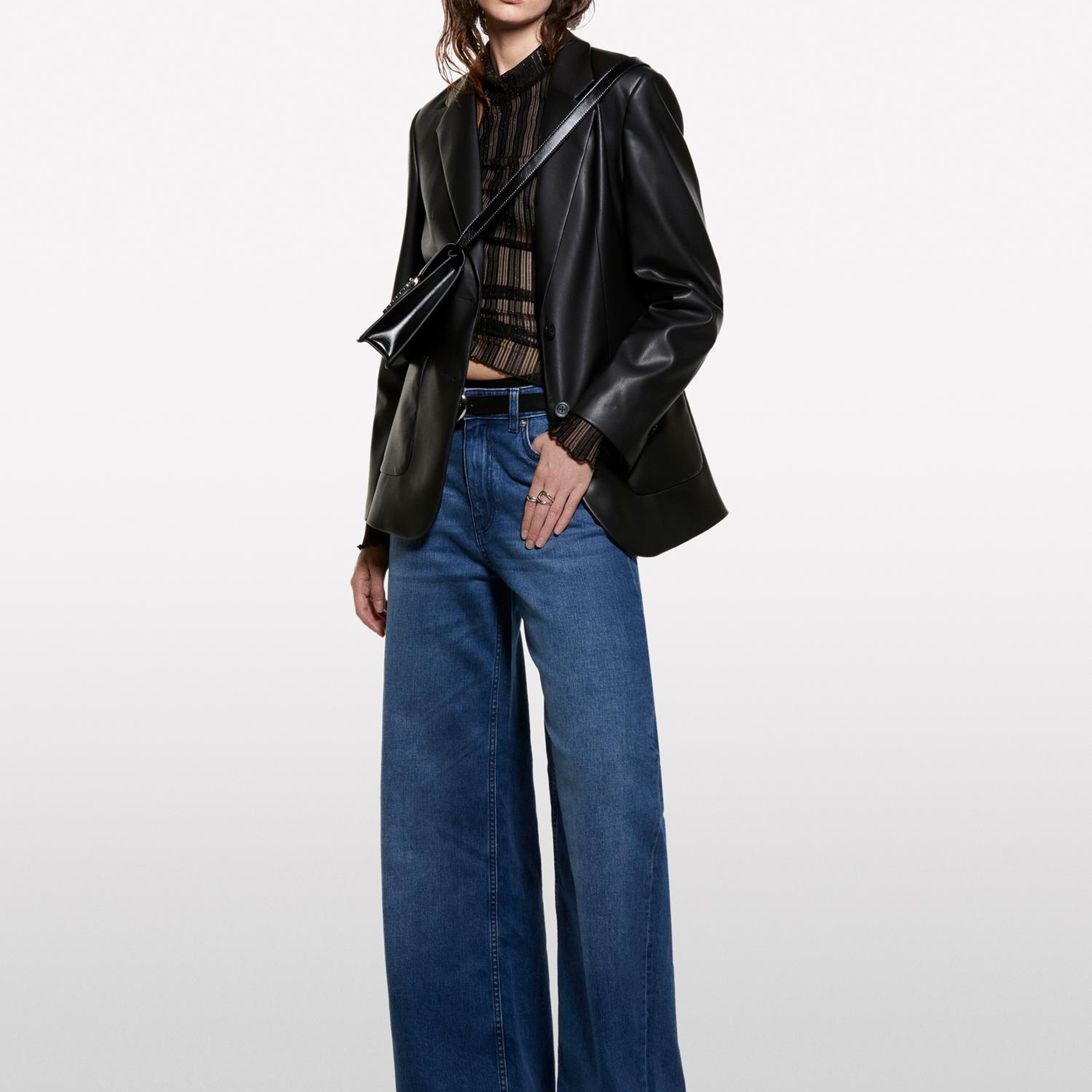 Kadın Koyu Mavi Pamuk Karışımlı Taş Yıkama Wide Fit Denim Pantolon
