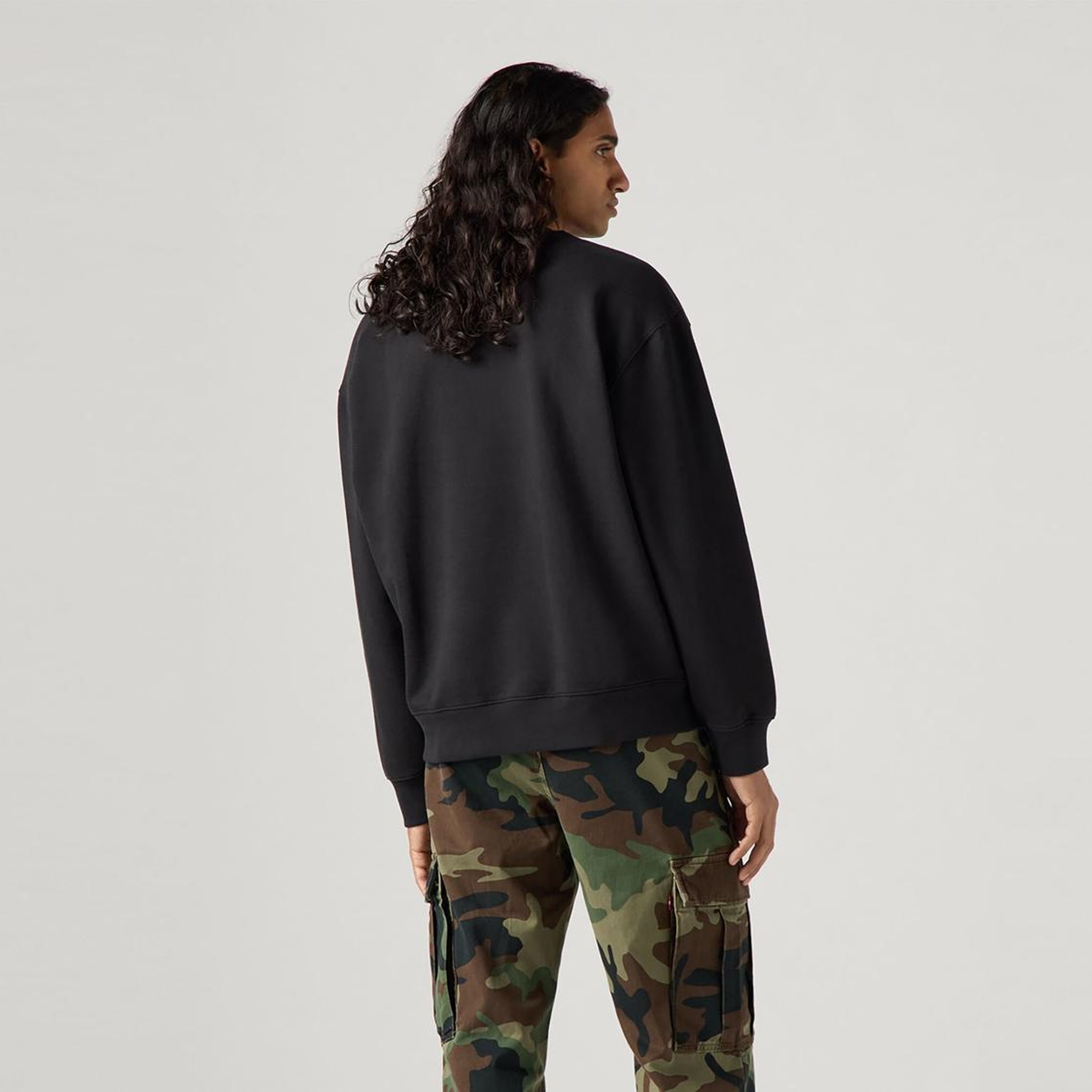 Relaxed Graphic Sweatshirt