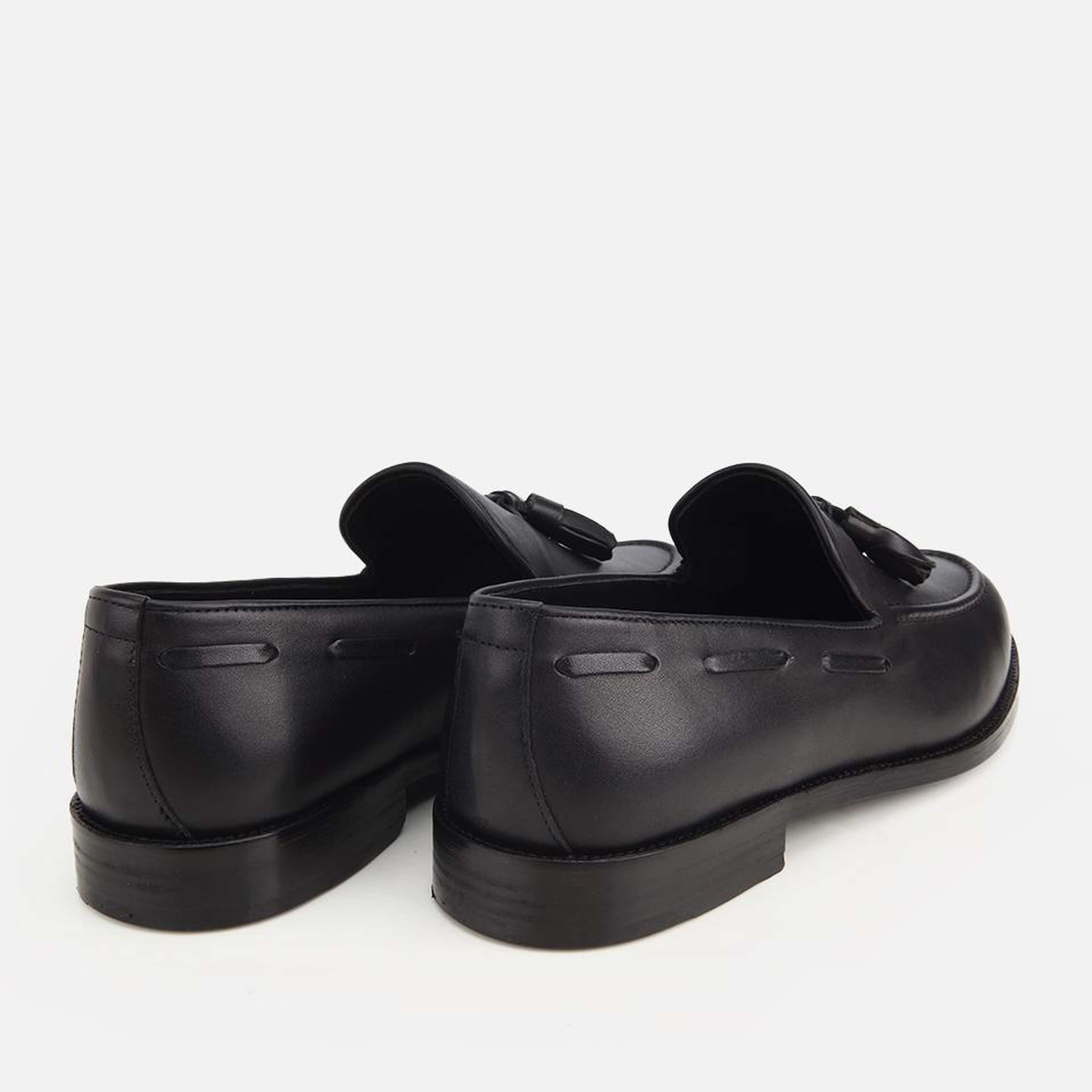 Erkek Deri Siyah Püskül Detaylı Klasik Loafer