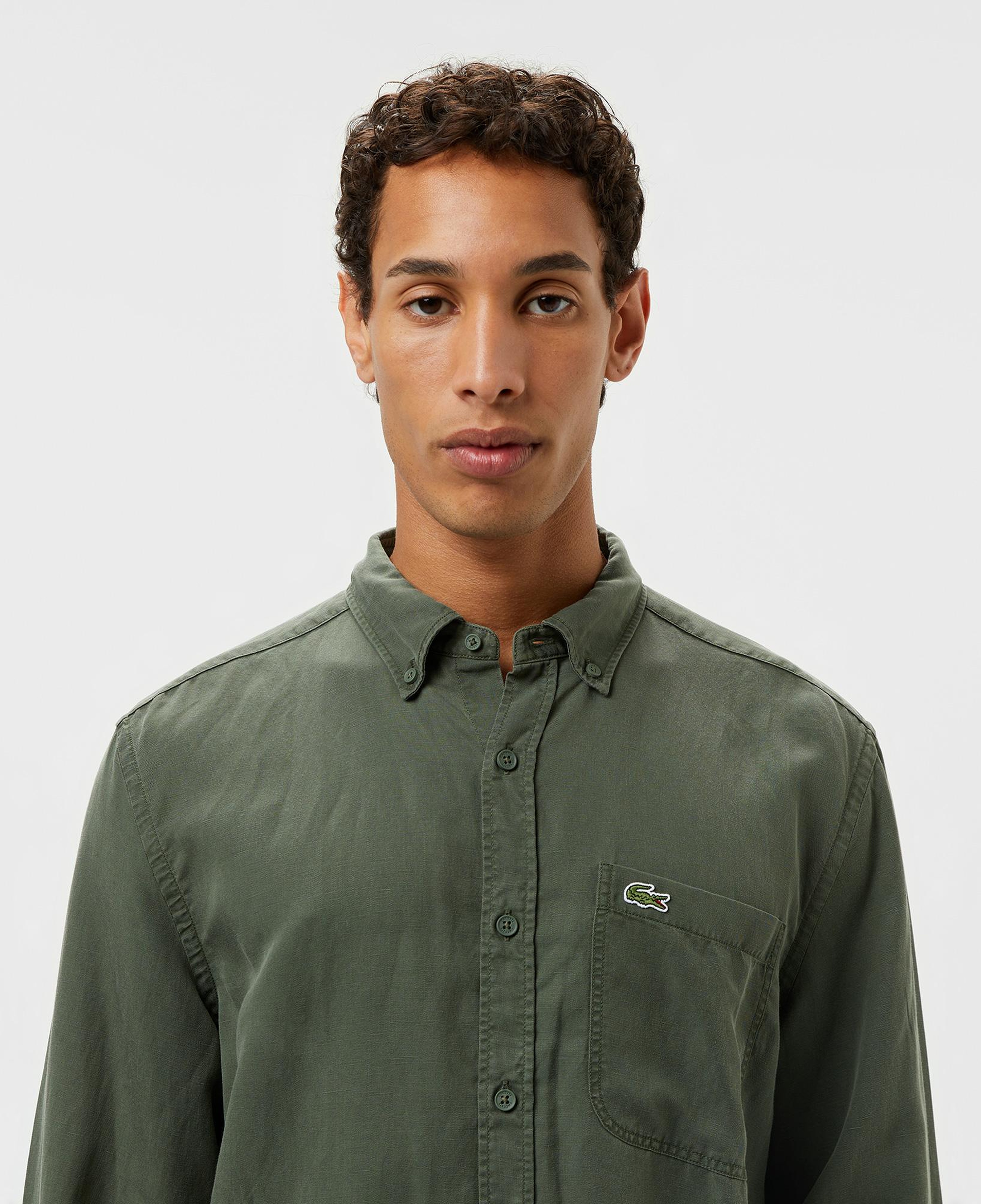 Erkek Slim Fit Düğmeli Yaka Haki Gömlek