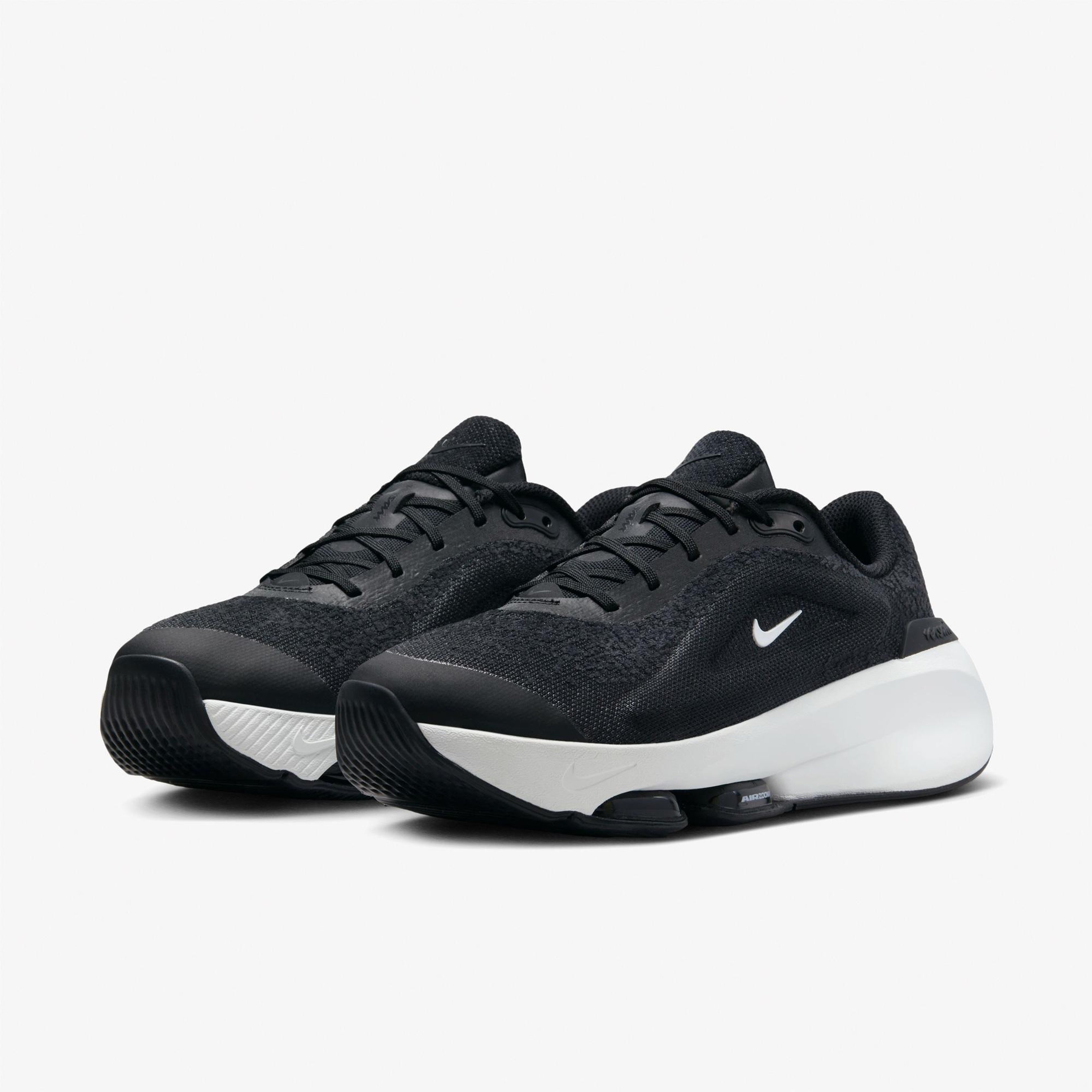 Nike Versair Kadın Siyah Spor Ayakkabı
