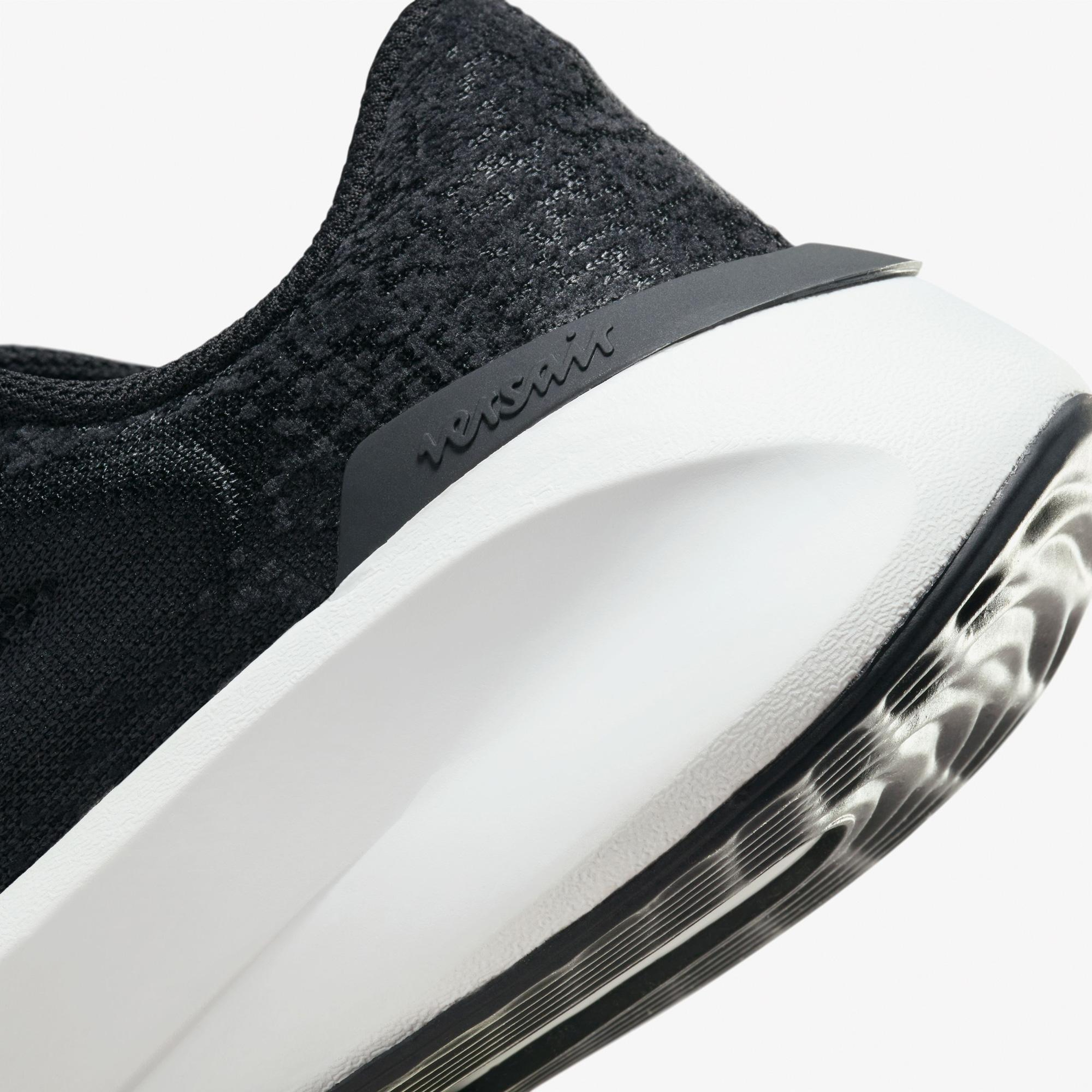 Nike Versair Kadın Siyah Spor Ayakkabı