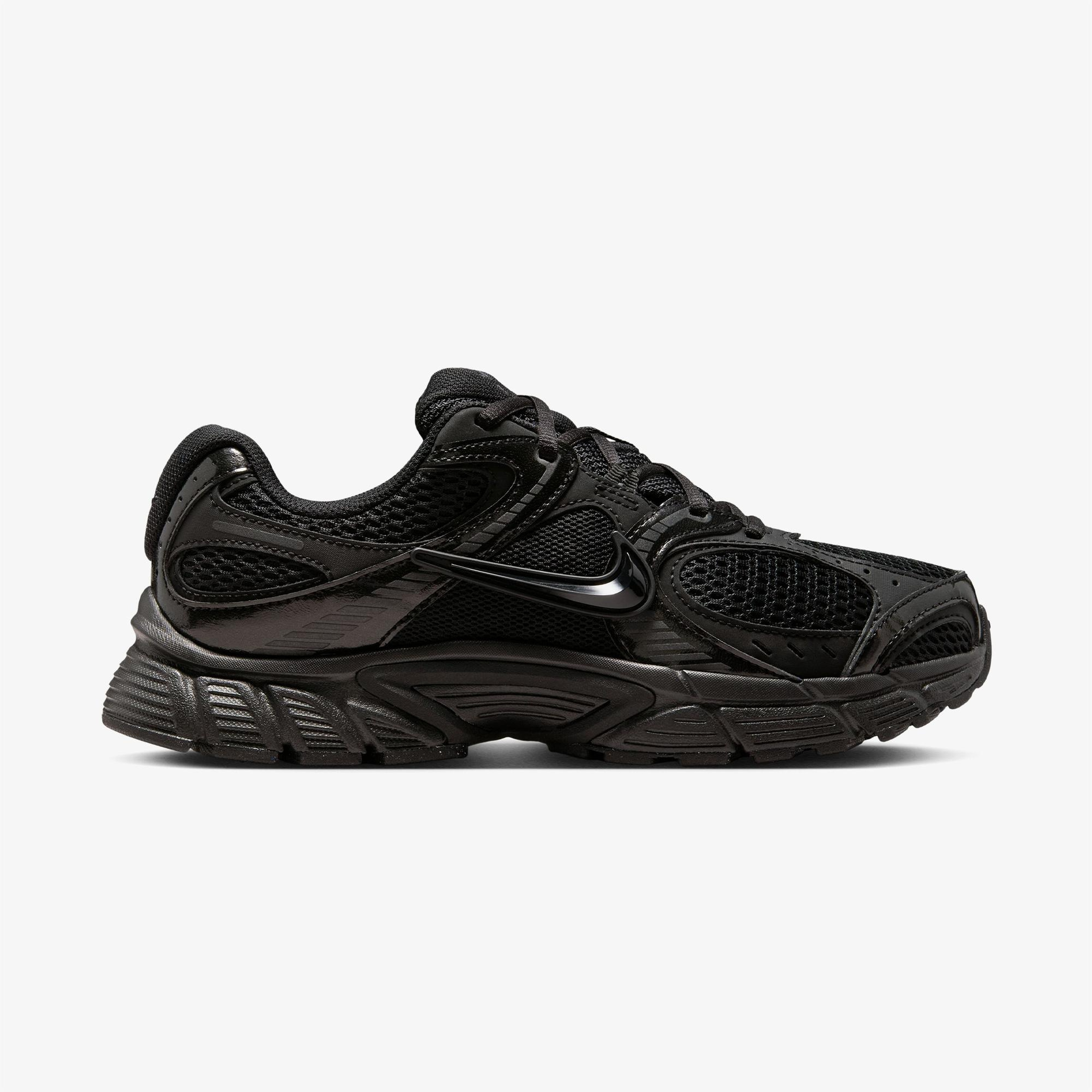 Nike V5 RNR Kadın Siyah Spor Ayakkabı