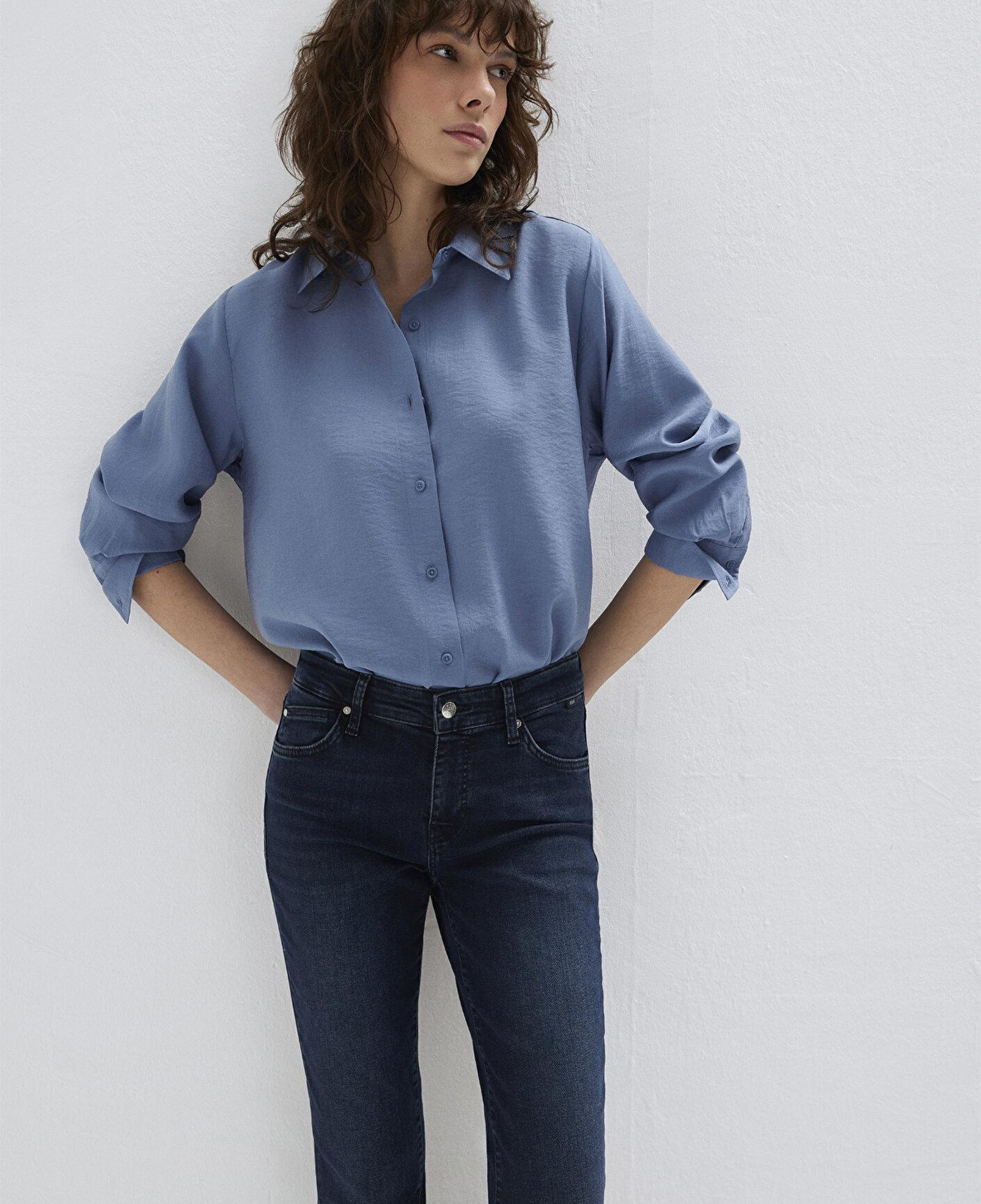 Mavi Soft-Premium Mavi (TENCEL™) Liyosel Karışımlı Gömlek Loose Fit / Bol Rahat Kesim 1211373-70728