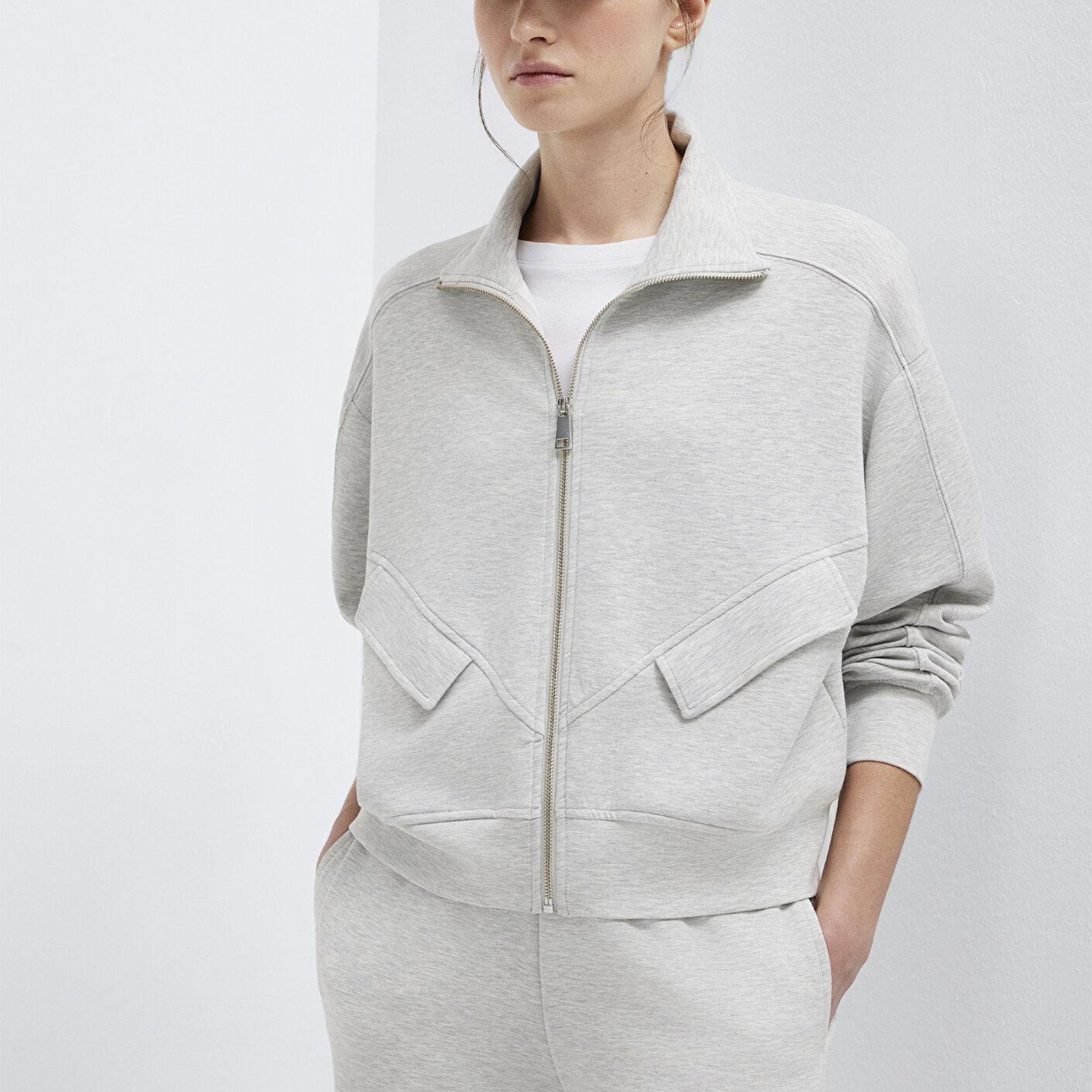 Mavi Dik Yaka Fermuarlı Gri Sweatshirt 1S10506-83096