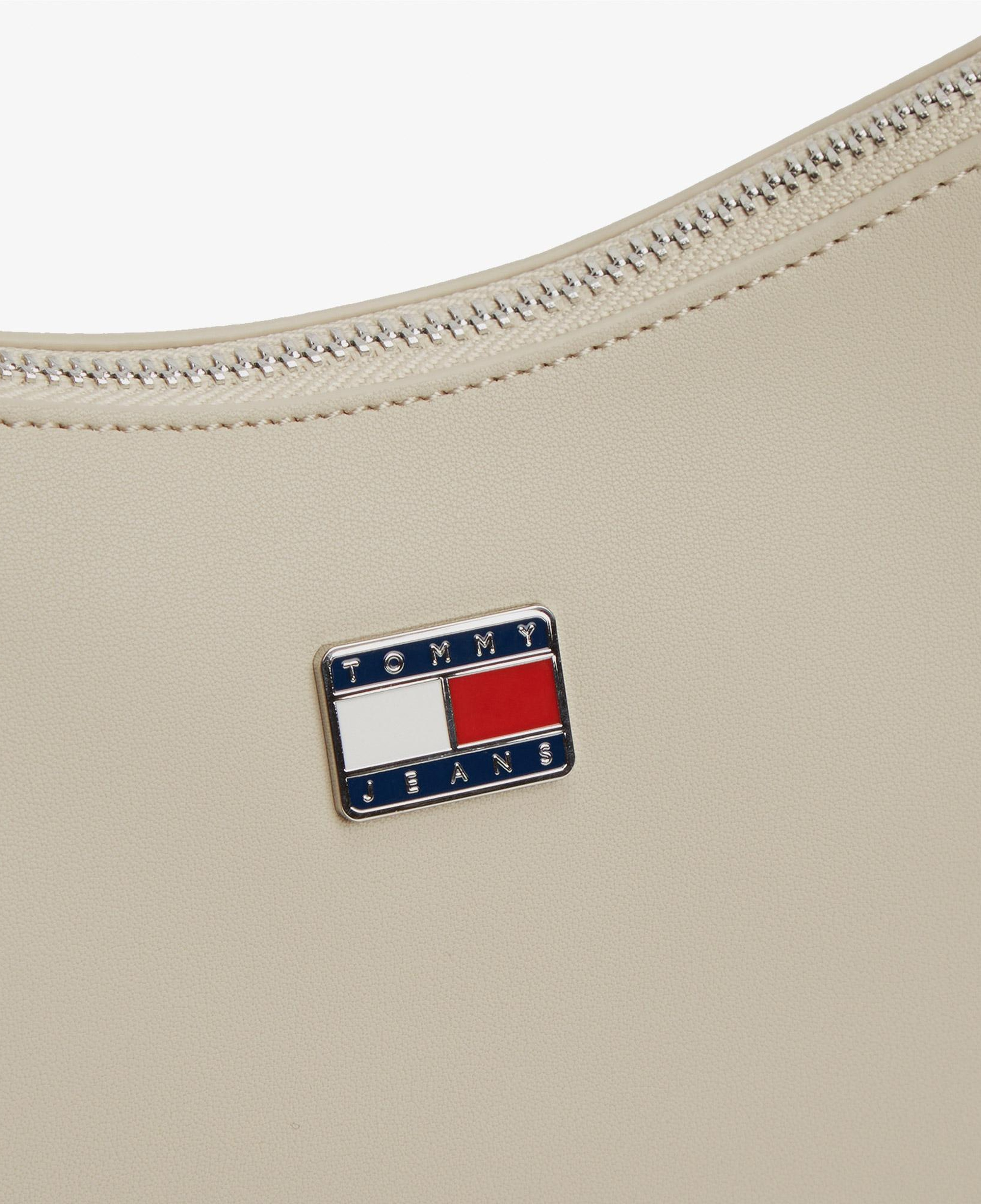 Tommy Hilfiger Daily Elevated Kadın Bej Omuz Çantası