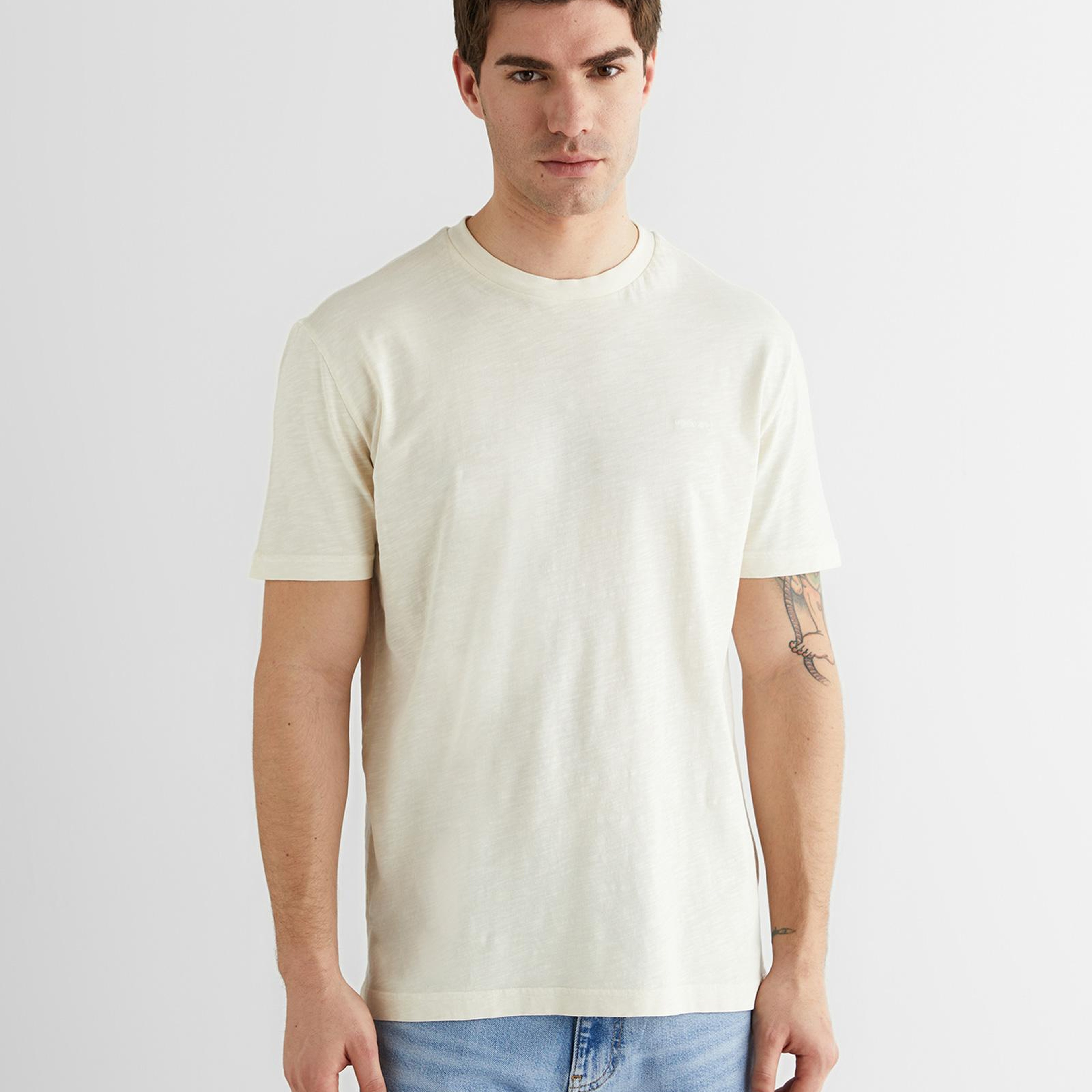 GANT Erkek Bej Kısa Kollu T-Shirt