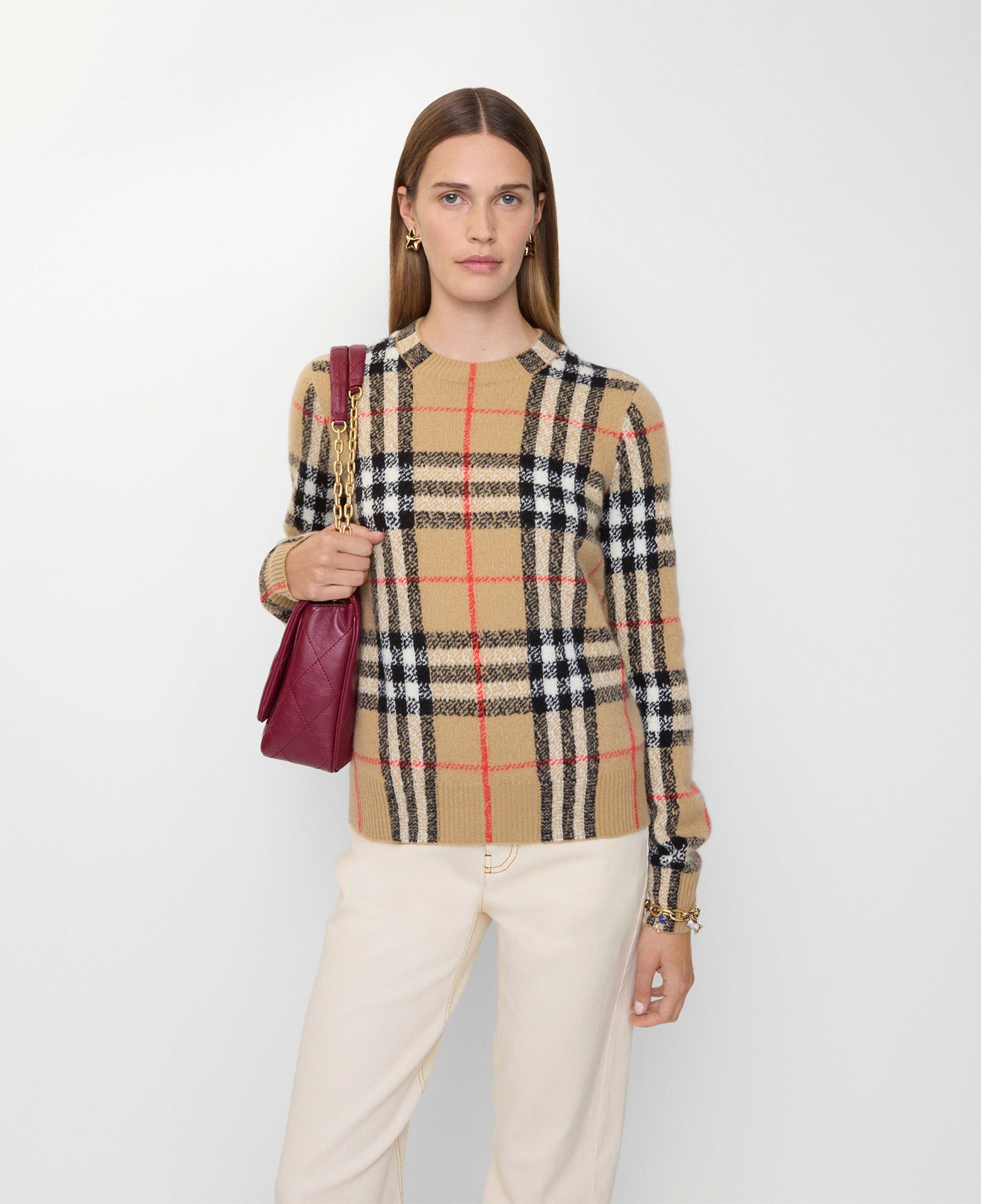 Burberry Constance Kadın Bej Triko
