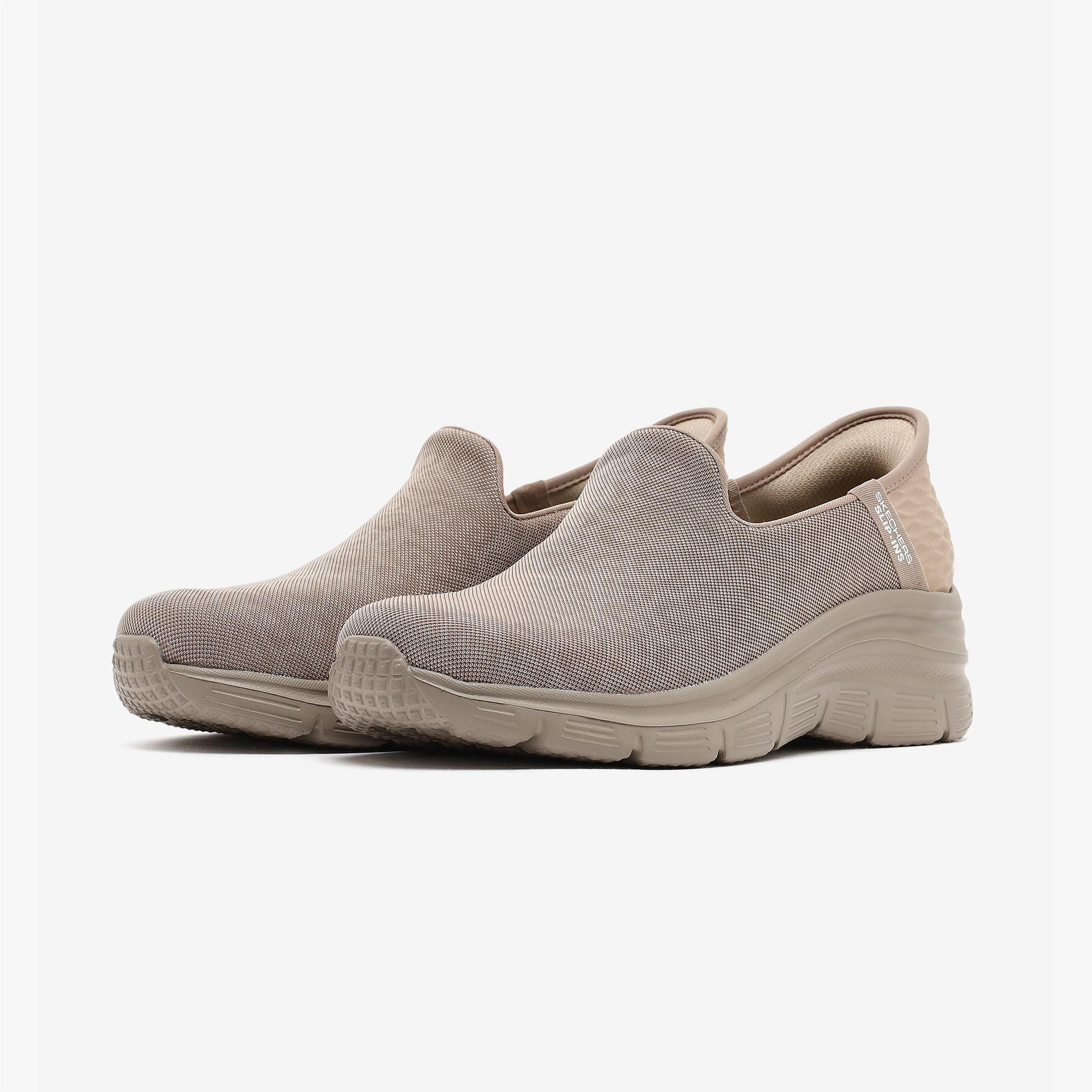 Skechers Fashion Fit Kadın Bej Spor Ayakkabı