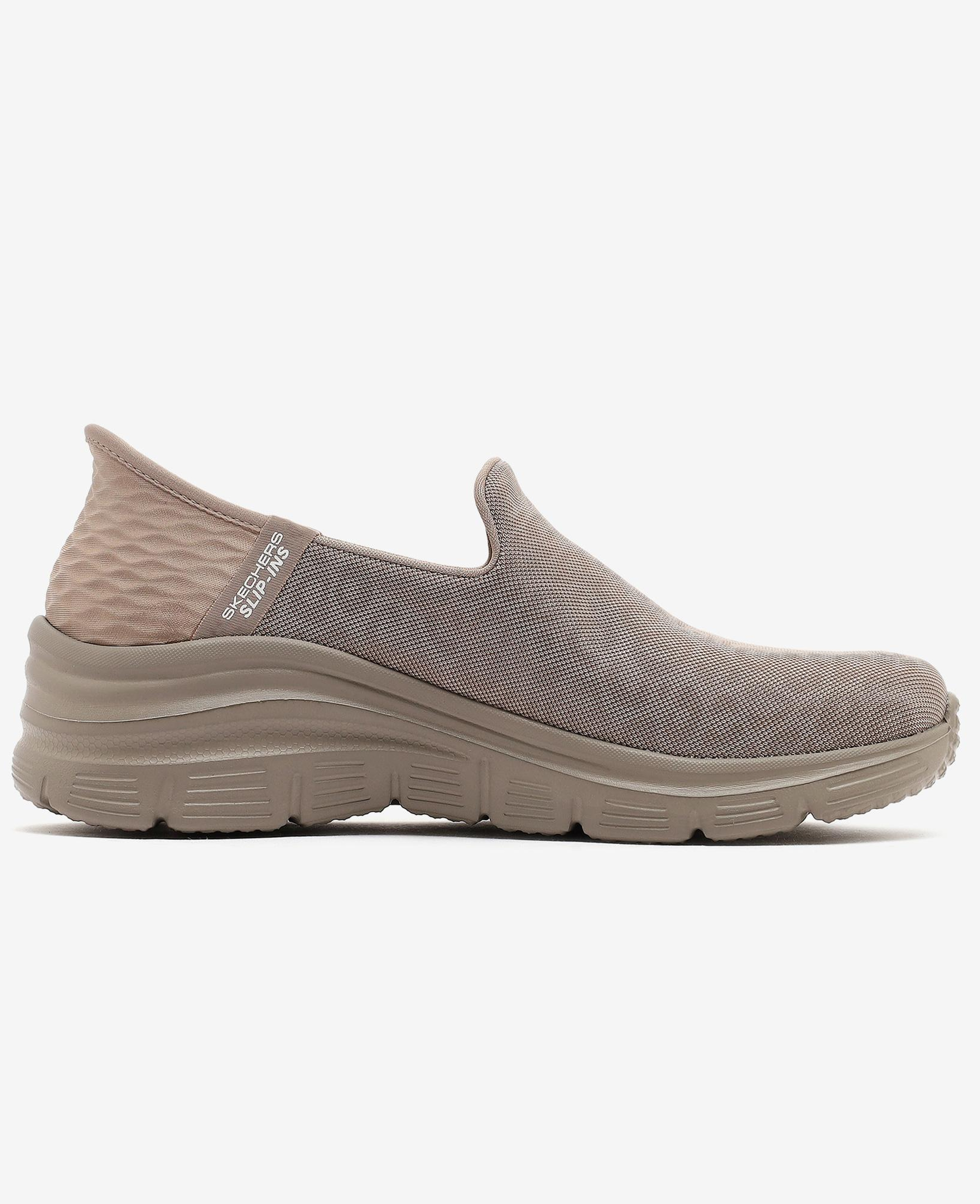 Skechers Fashion Fit Kadın Bej Spor Ayakkabı