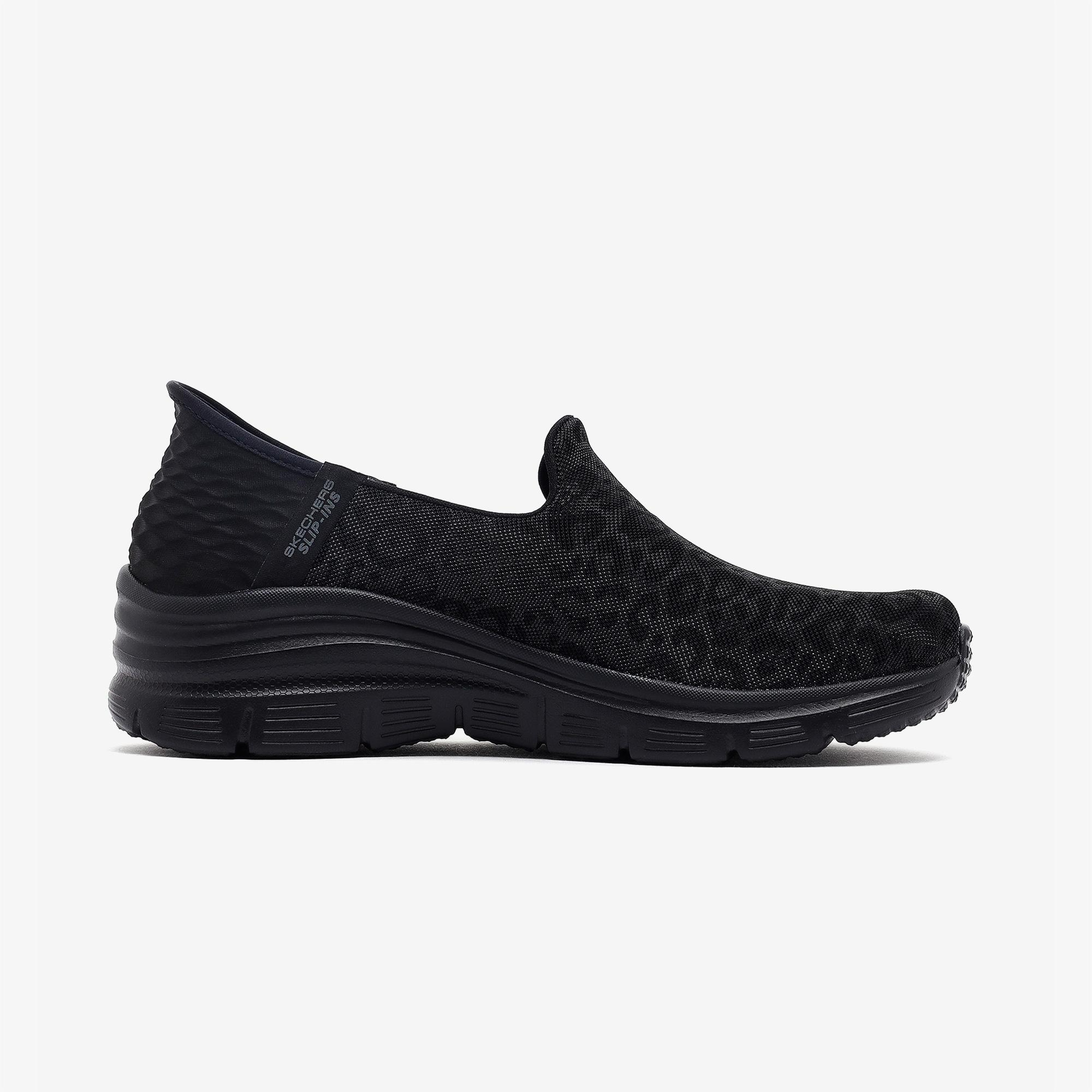Skechers Fashion Fit Kadın Siyah Spor Ayakkabı