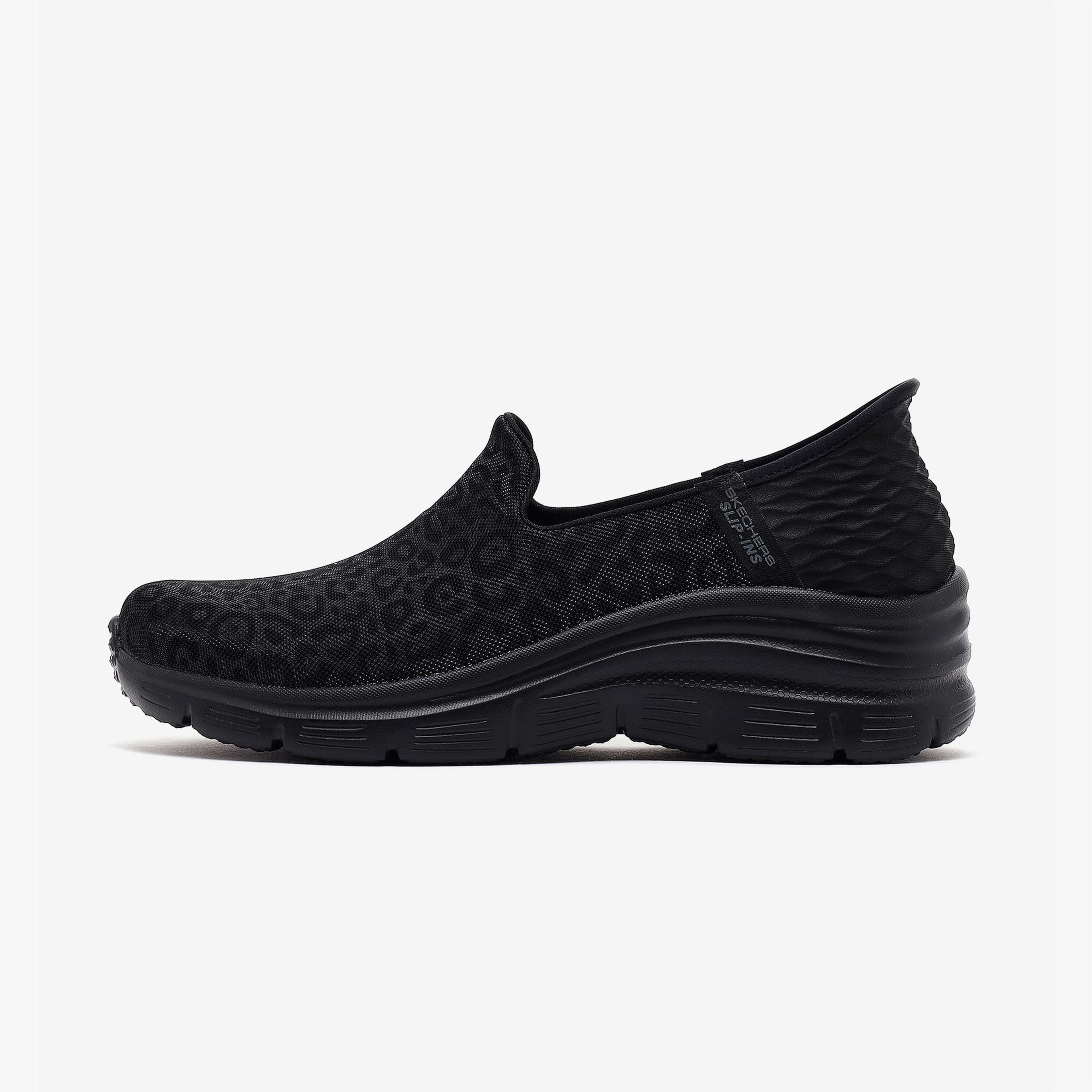 Skechers Fashion Fit Kadın Siyah Spor Ayakkabı
