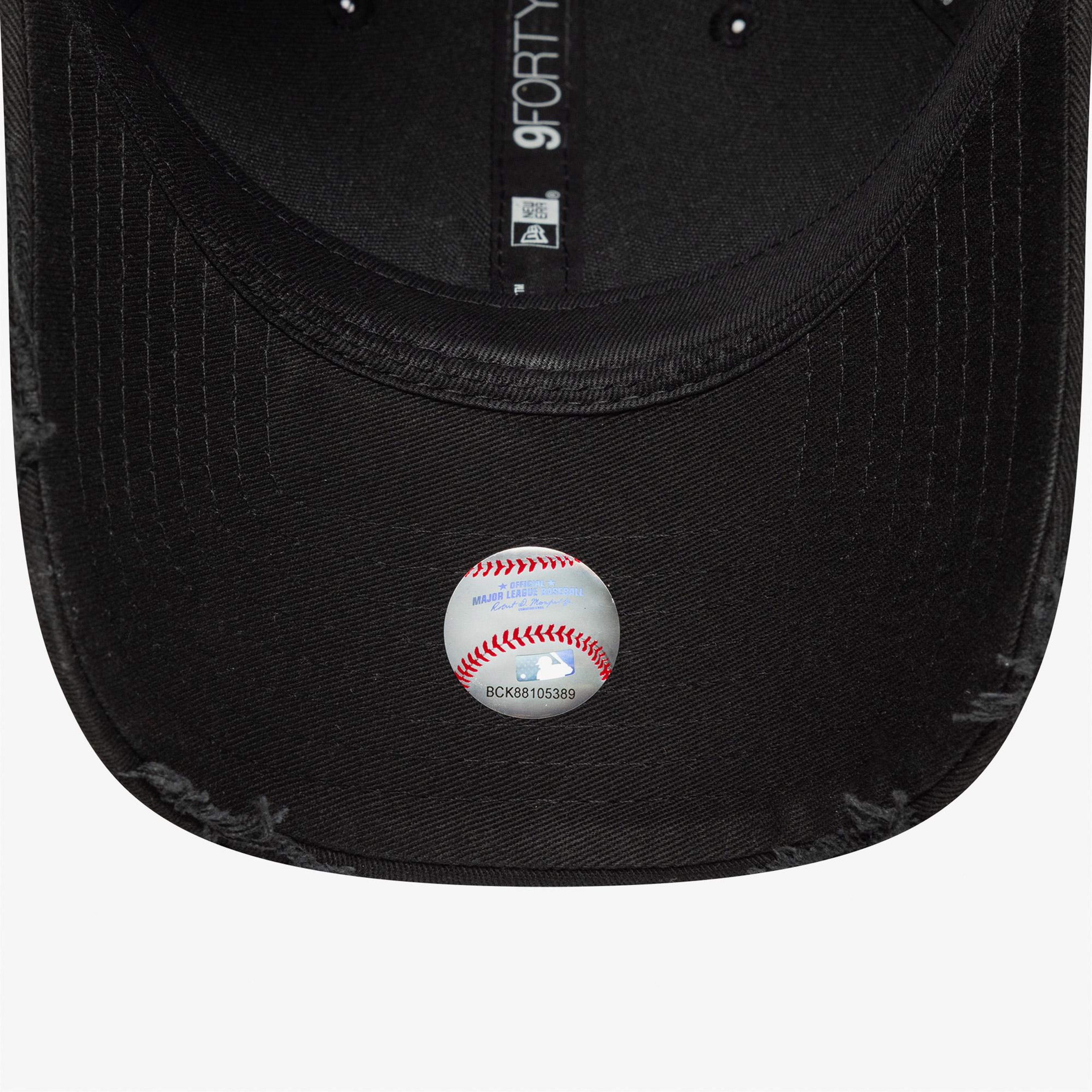 New Era Wash Distress 9Forty Neyyan Siyah Şapka