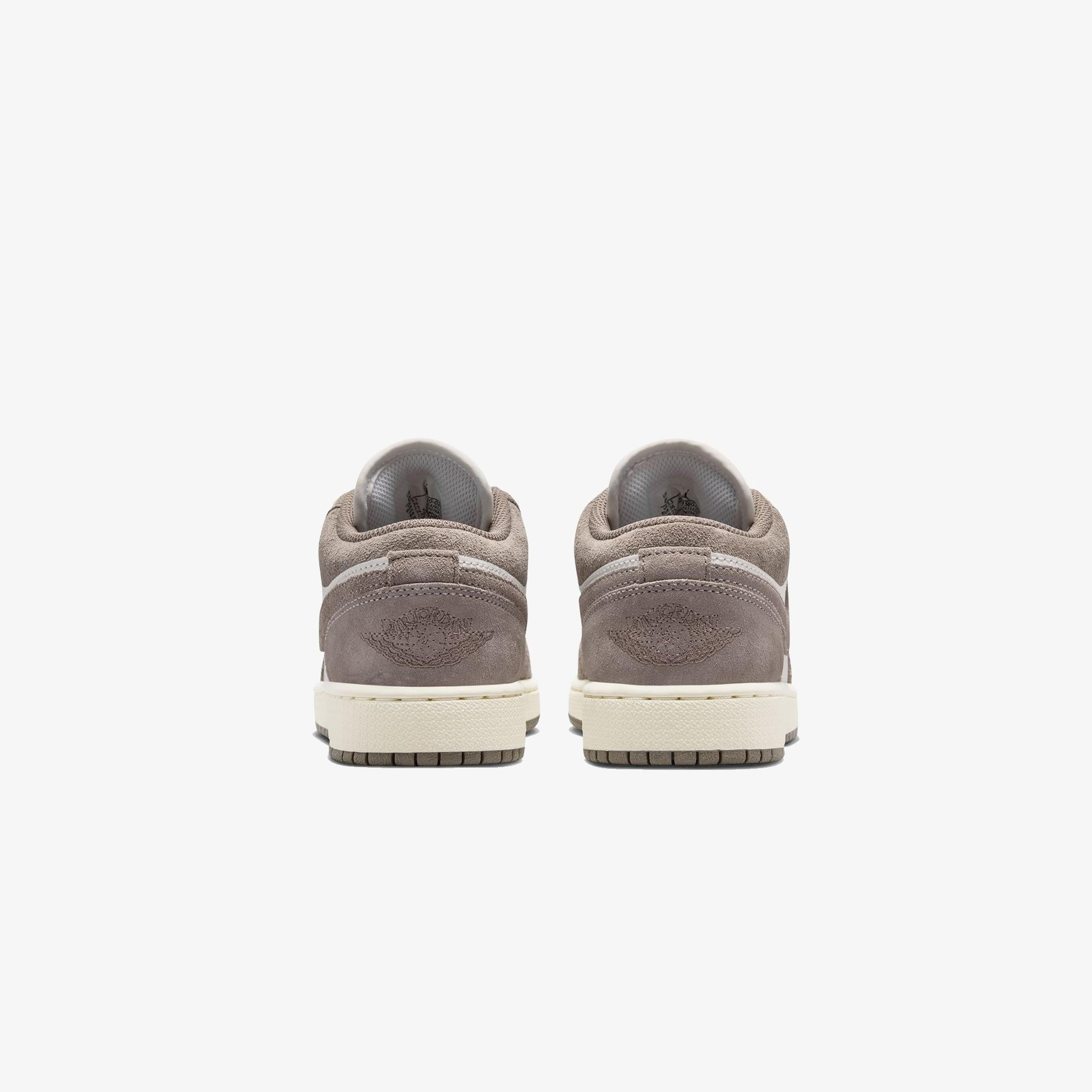 Jordan Air 1 Low Bej Spor Ayakkabı