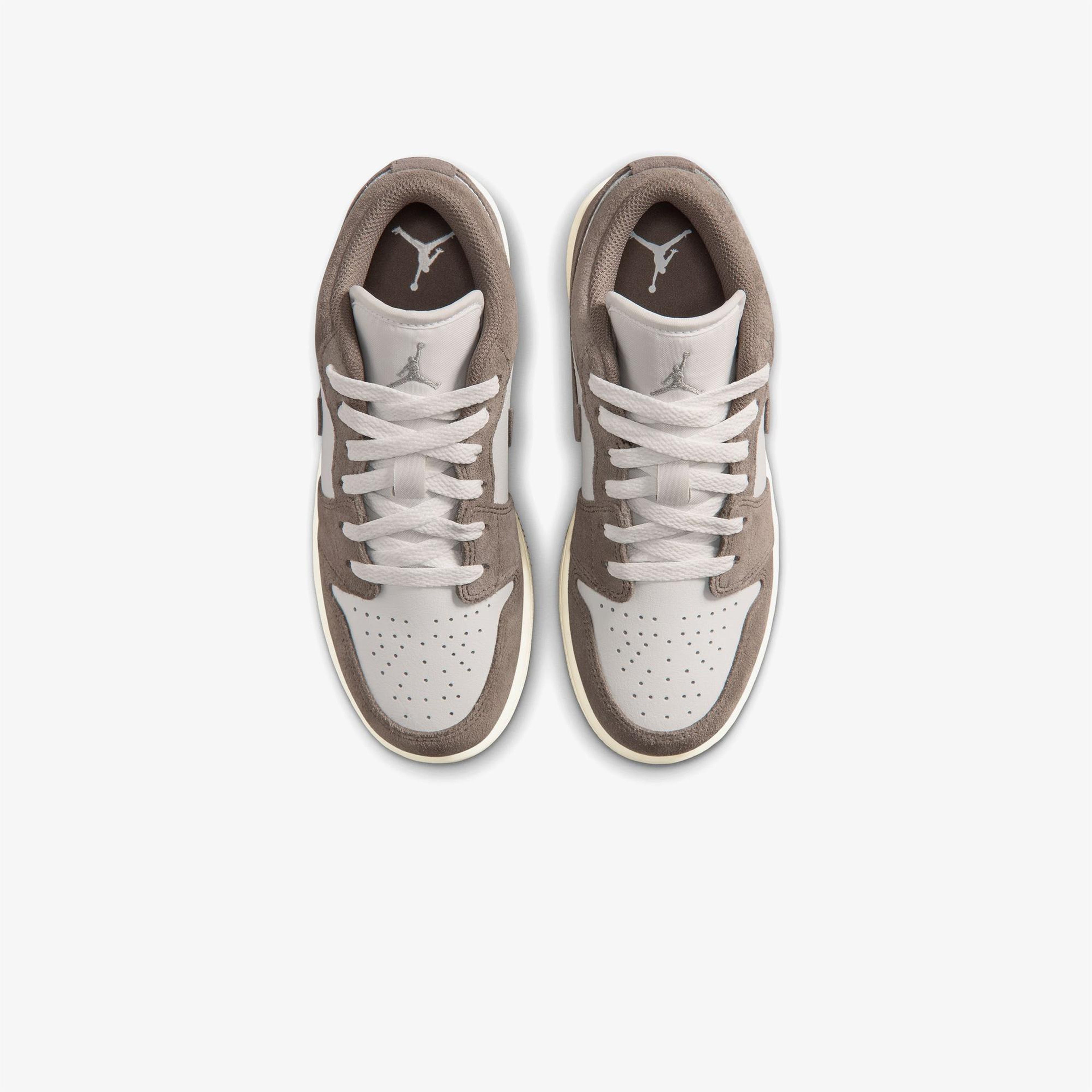 Jordan Air 1 Low Bej Spor Ayakkabı
