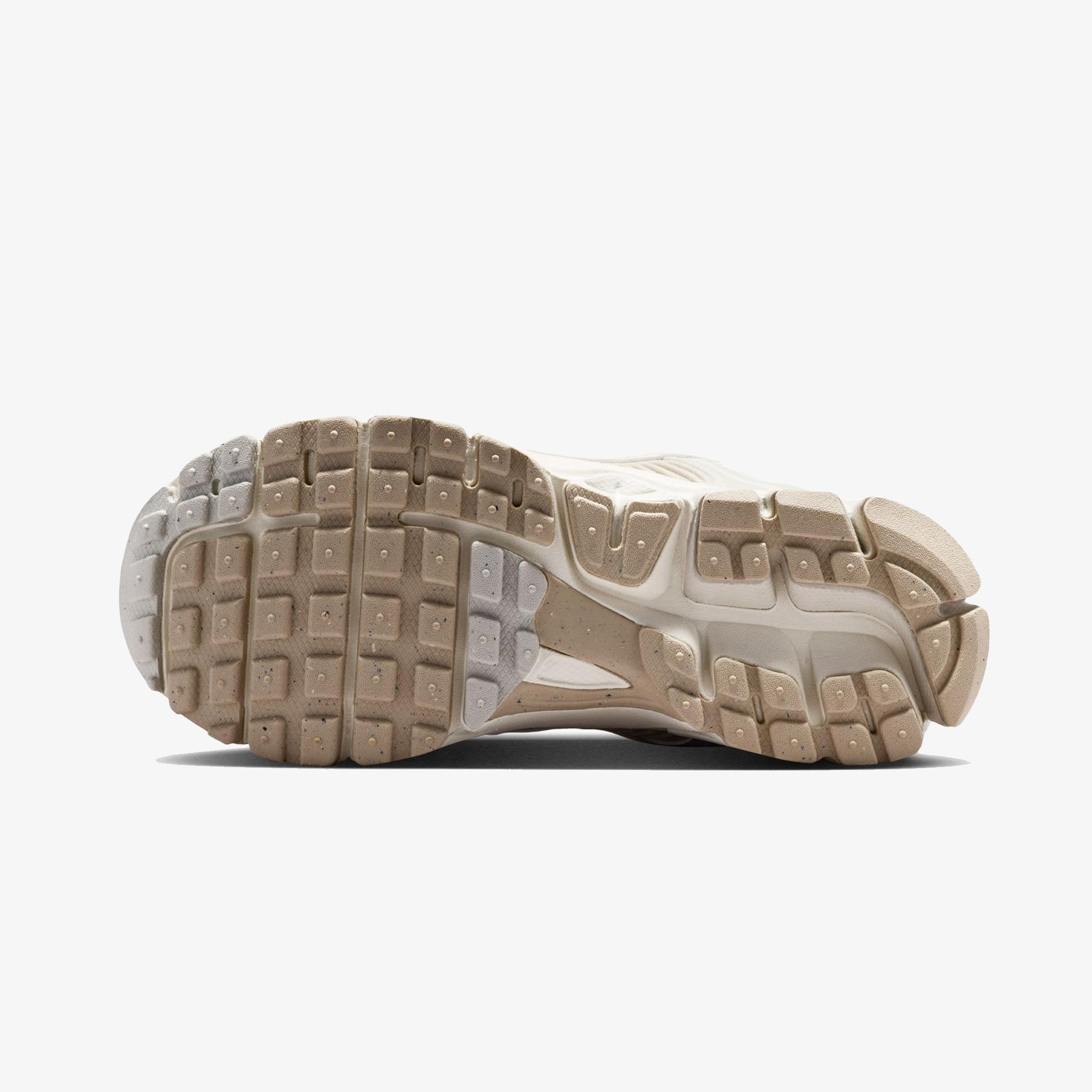 Nike Vomero 5 Bej Spor Ayakkabı