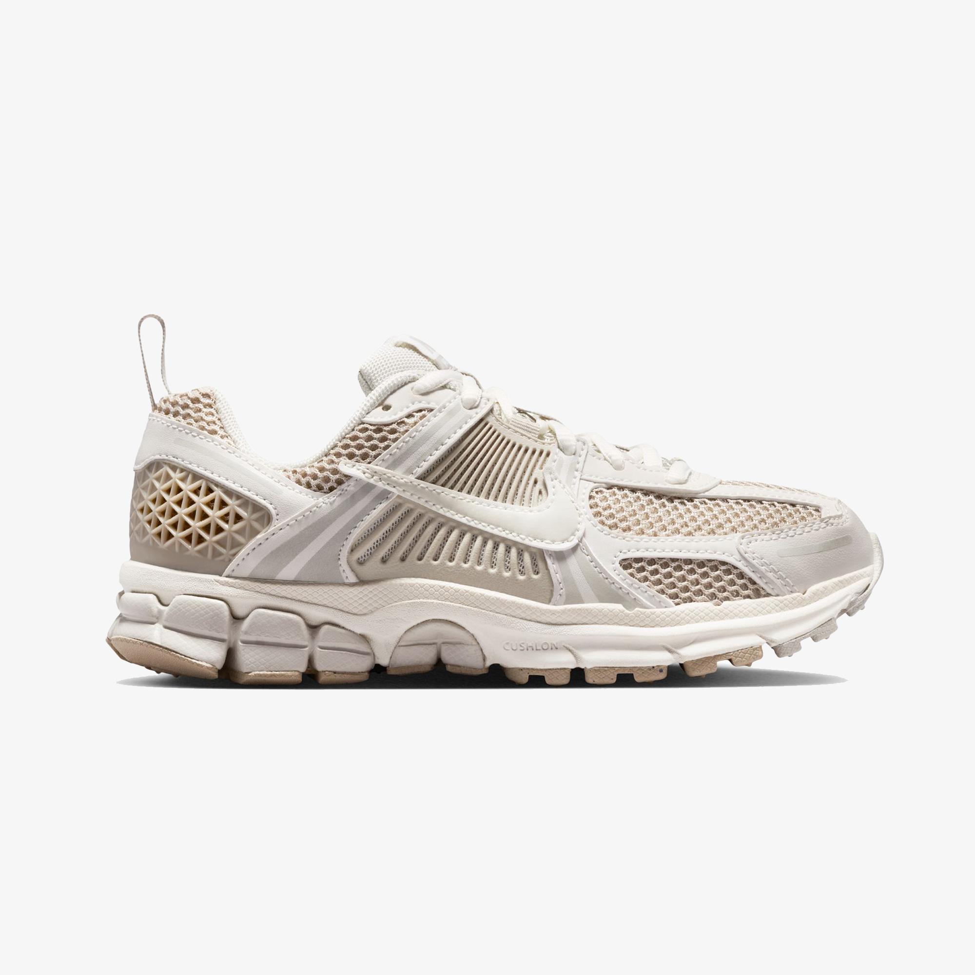 Nike Vomero 5 Bej Spor Ayakkabı