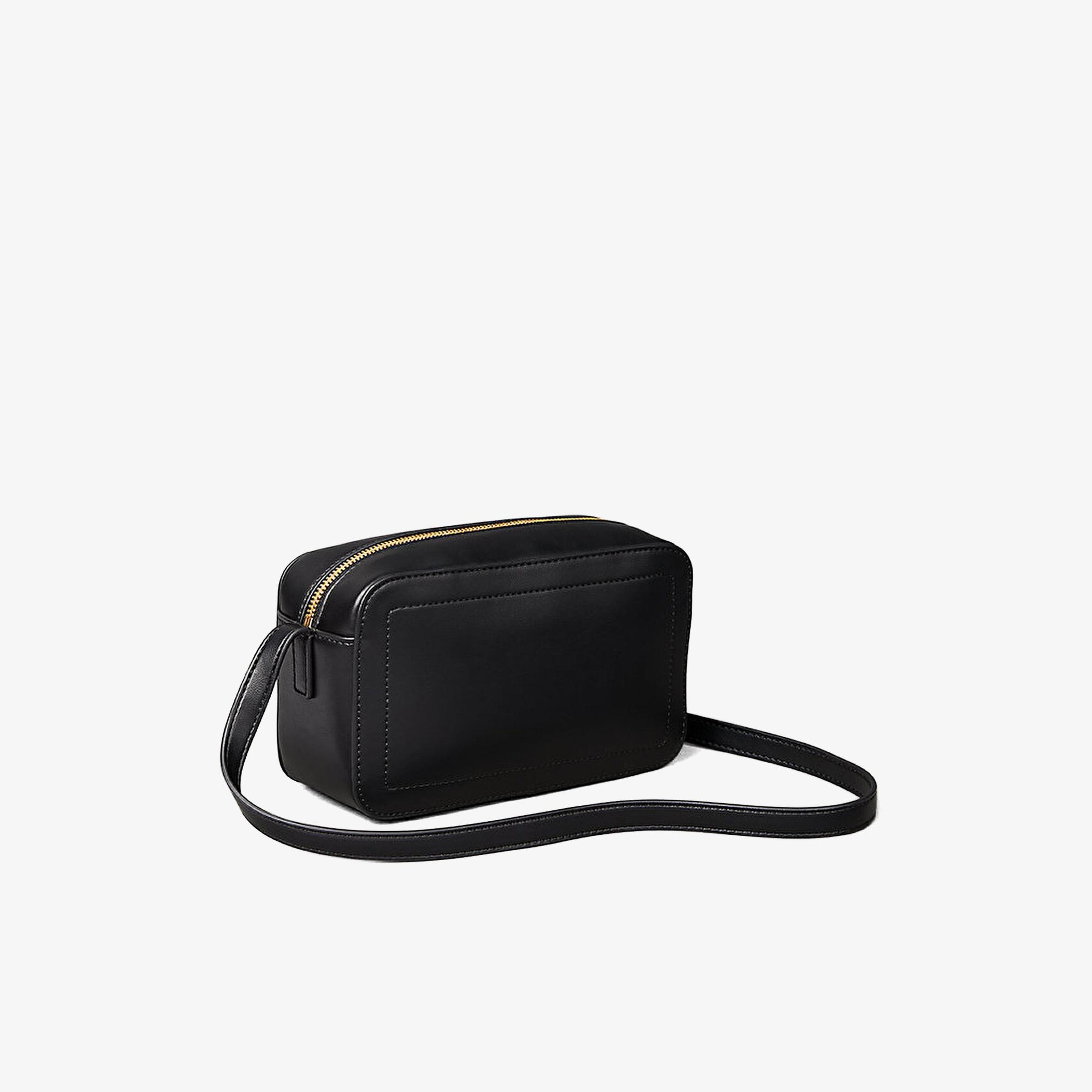 Calvin Klein Bold Camera Kadın Siyah Çapraz Çanta