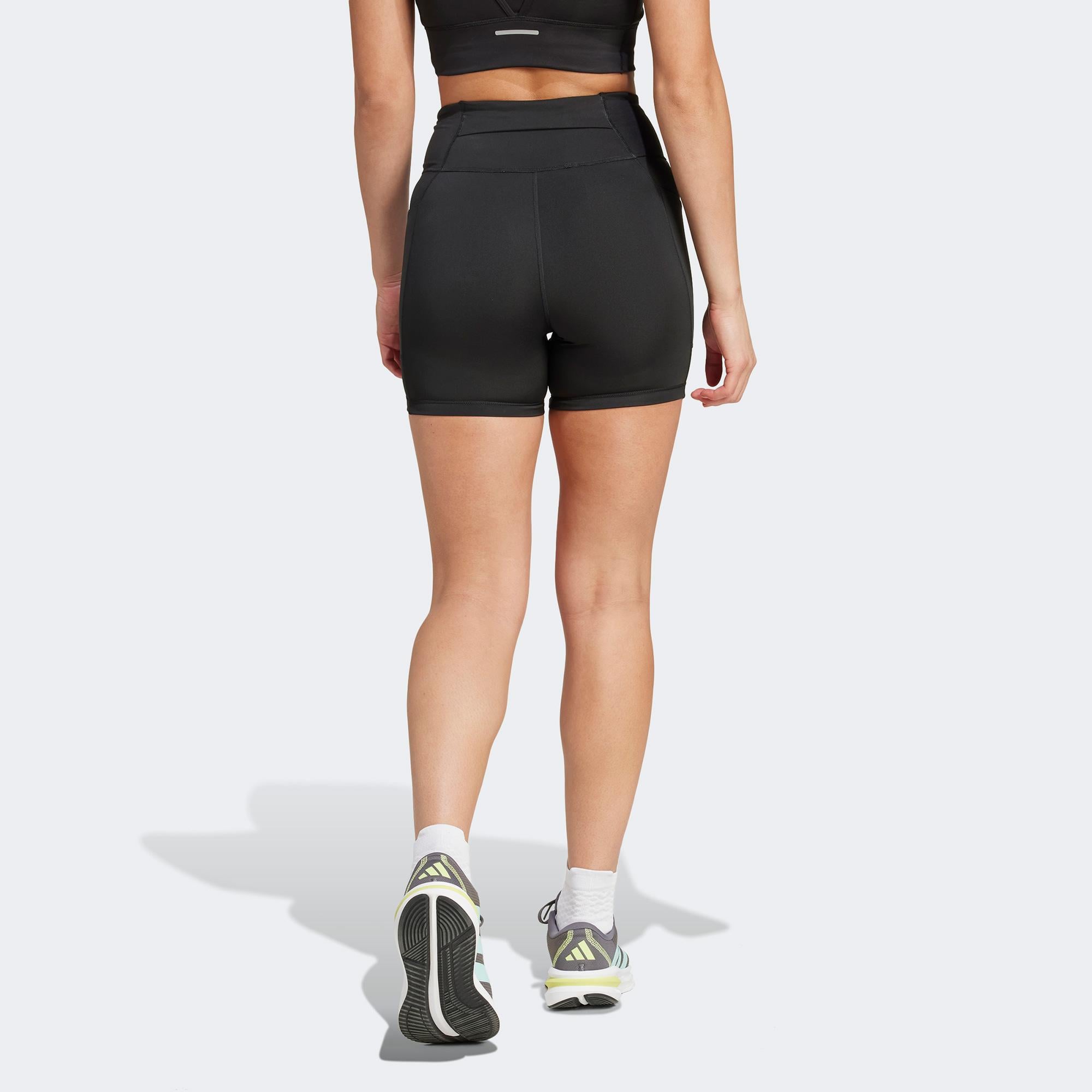 adidas Own The Run Kadın Siyah Koşu Şortu