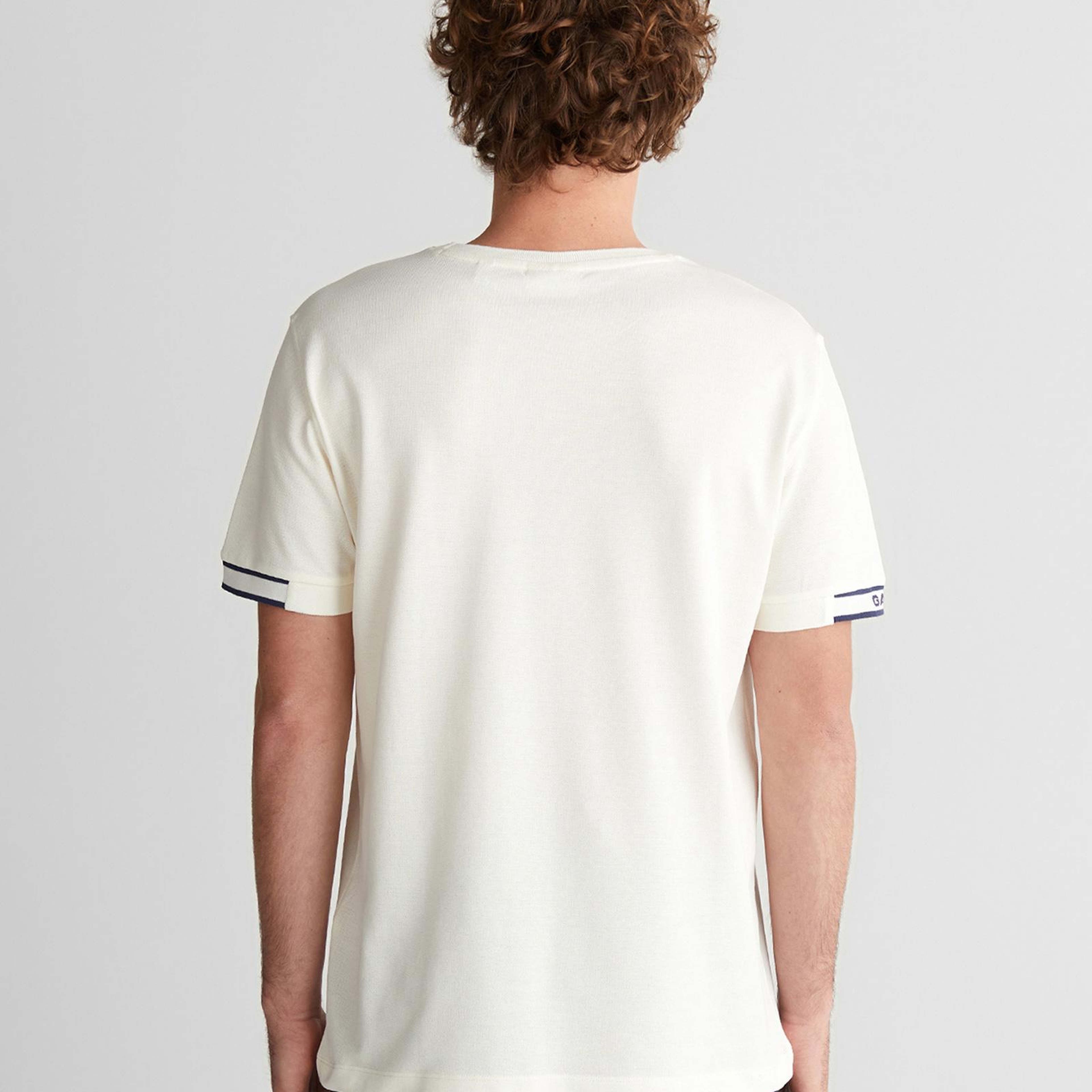 GANT Erkek Beyaz Kısa Kollu T-Shirt