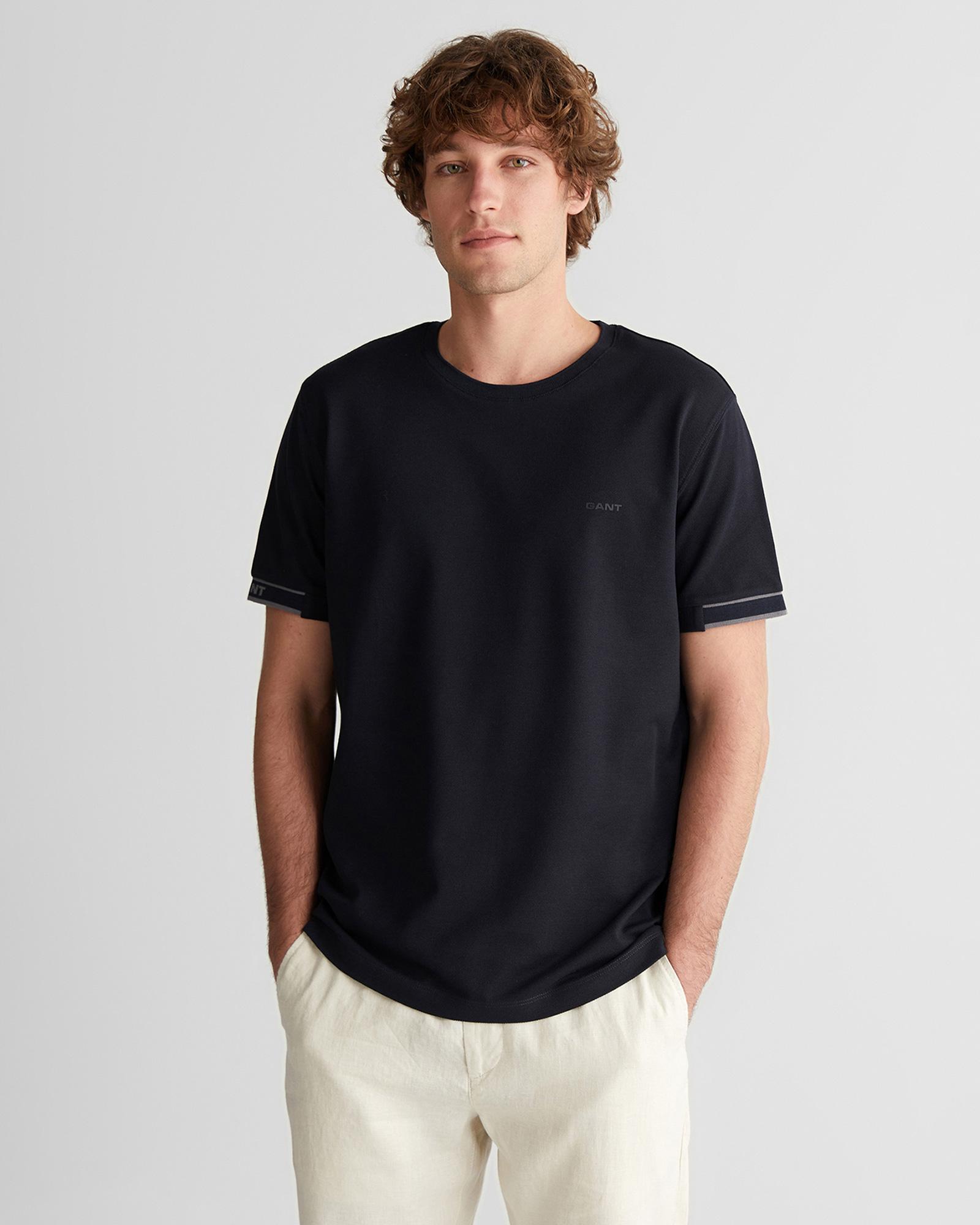 GANT Erkek Siyah Regular Fit T-Shirt
