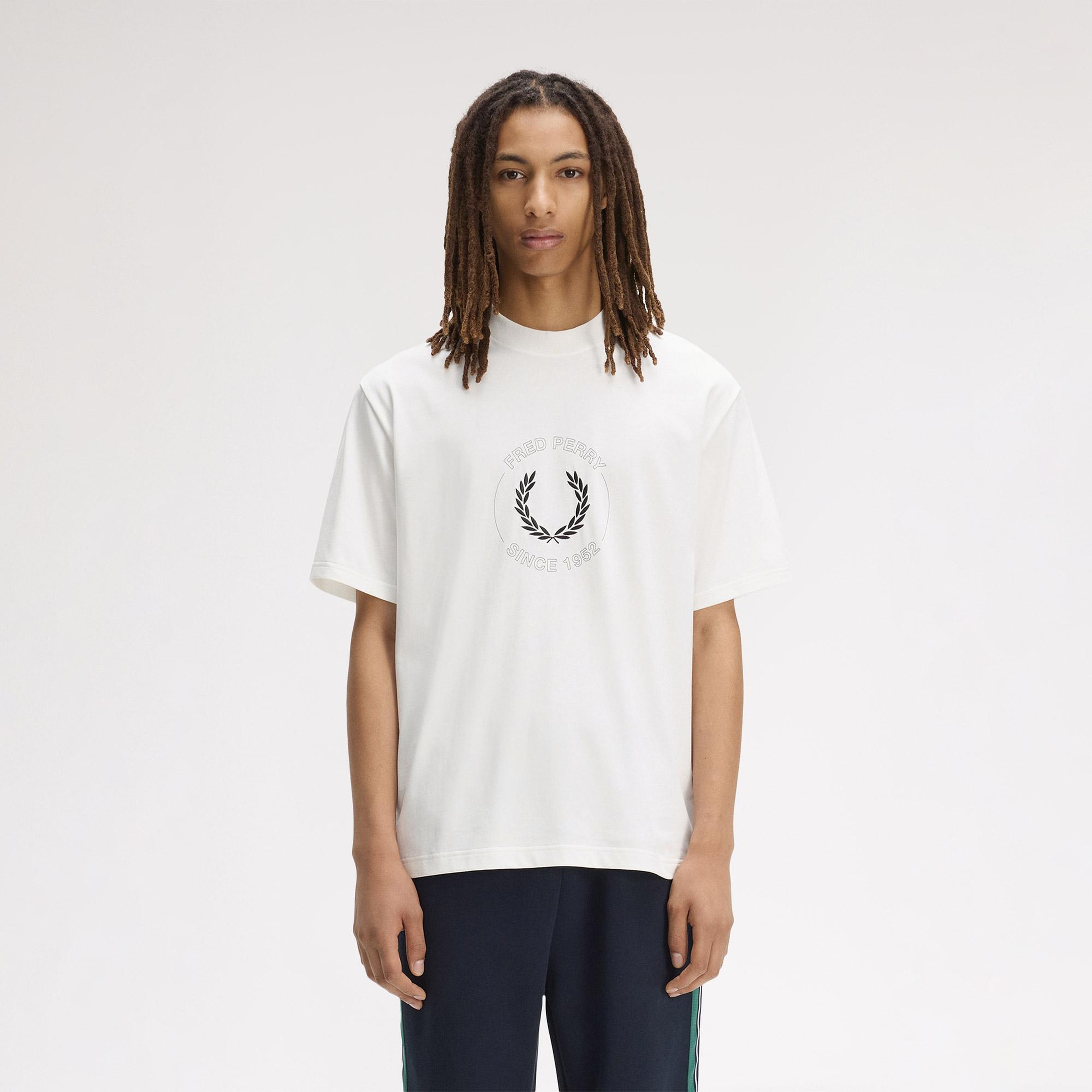 Fred Perry Circle Graphic Erkek Beyaz T-Shirt