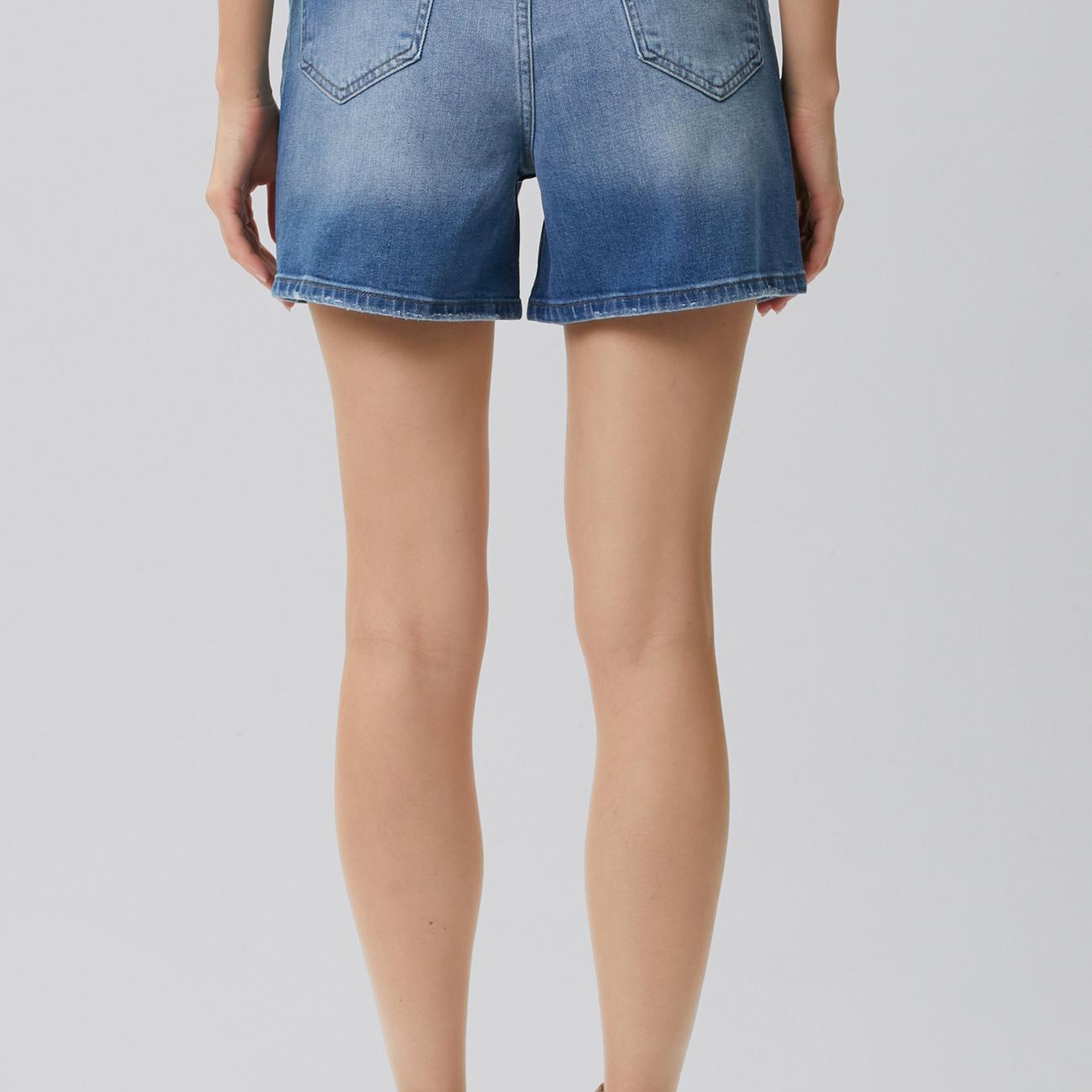 Network Kadın Açık Mavi 5 Cep Kısa Denim Şort