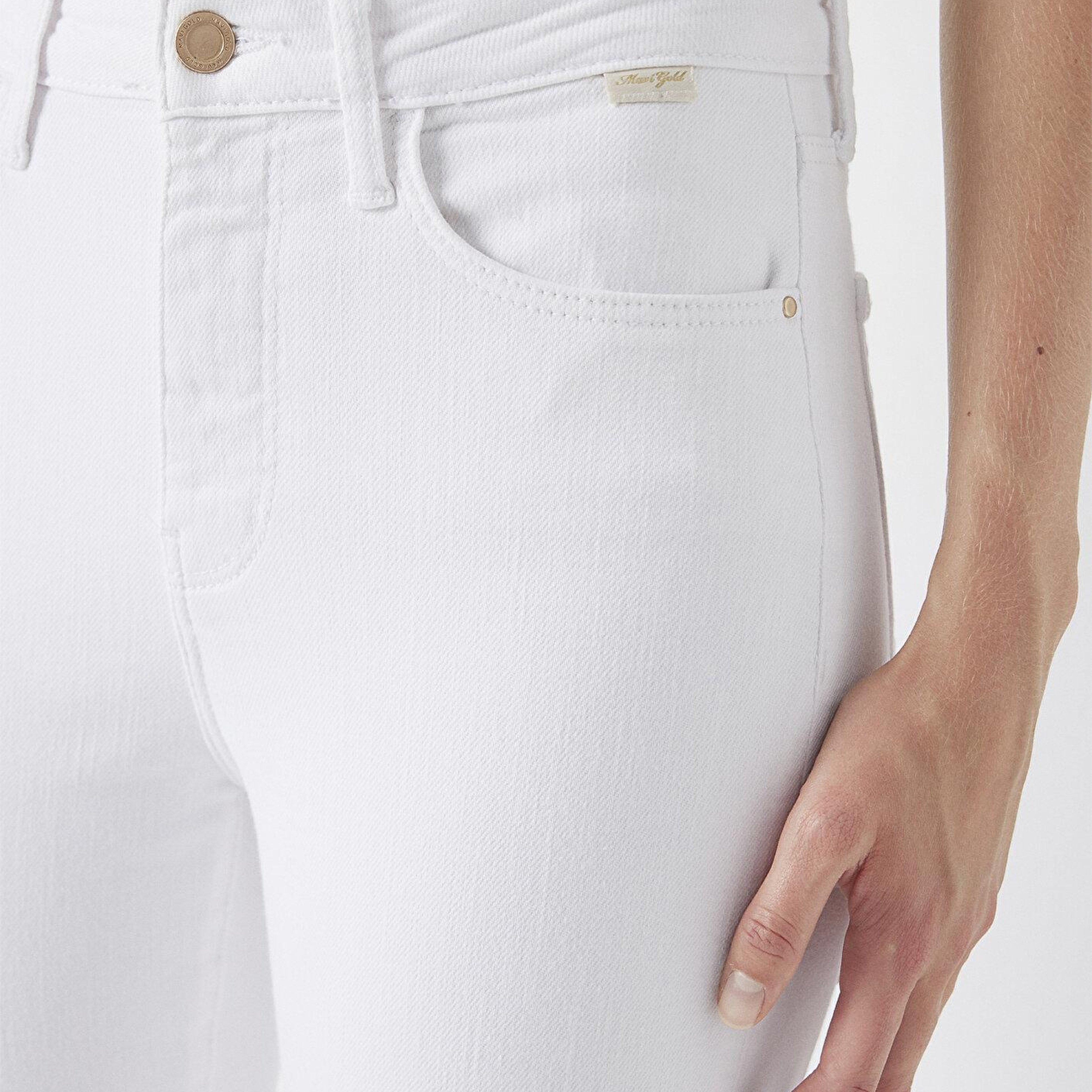 Mavi Bliss Gold Premium Beyaz Jean Pantolon 101437-A3215