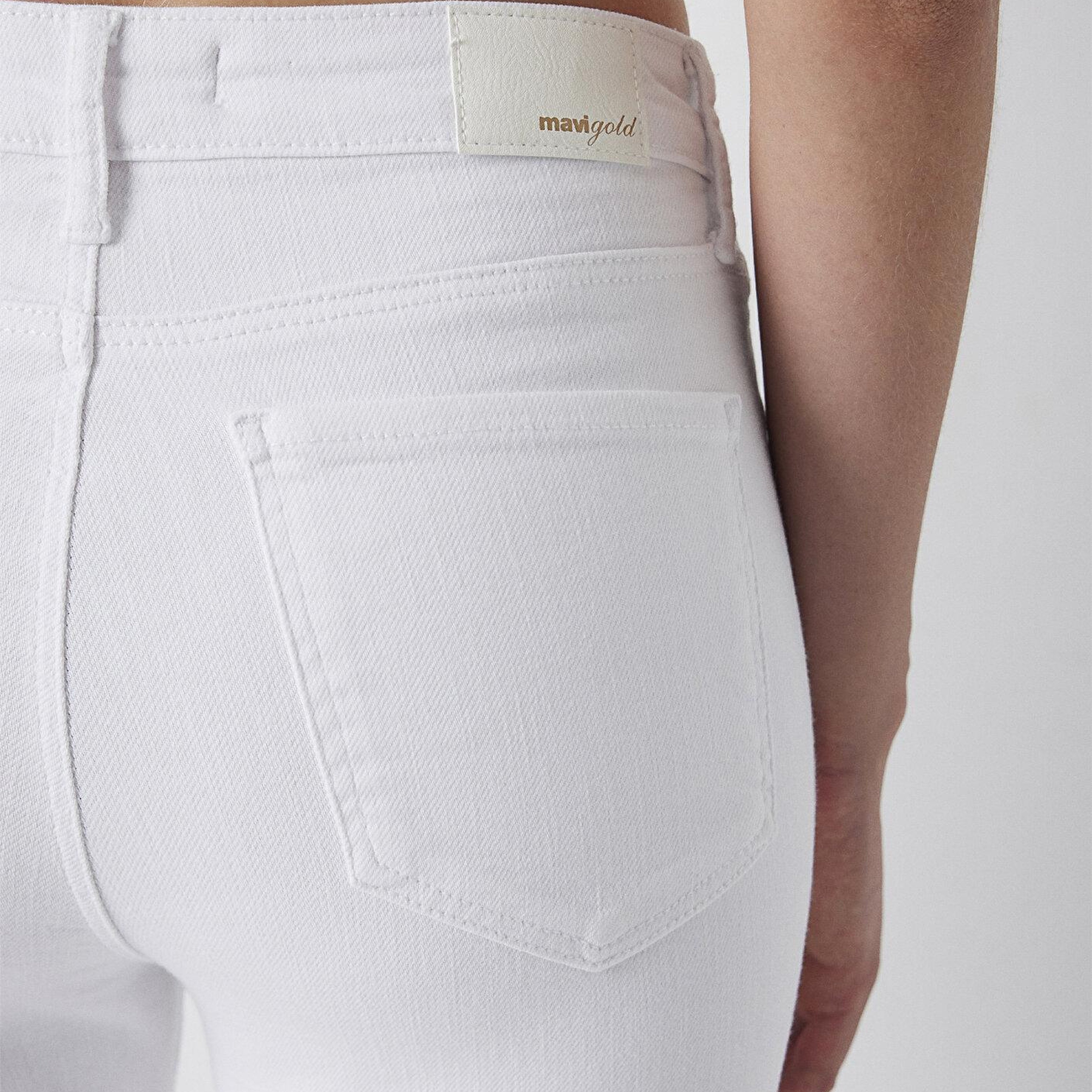 Mavi Bliss Gold Premium Beyaz Jean Pantolon 101437-A3215