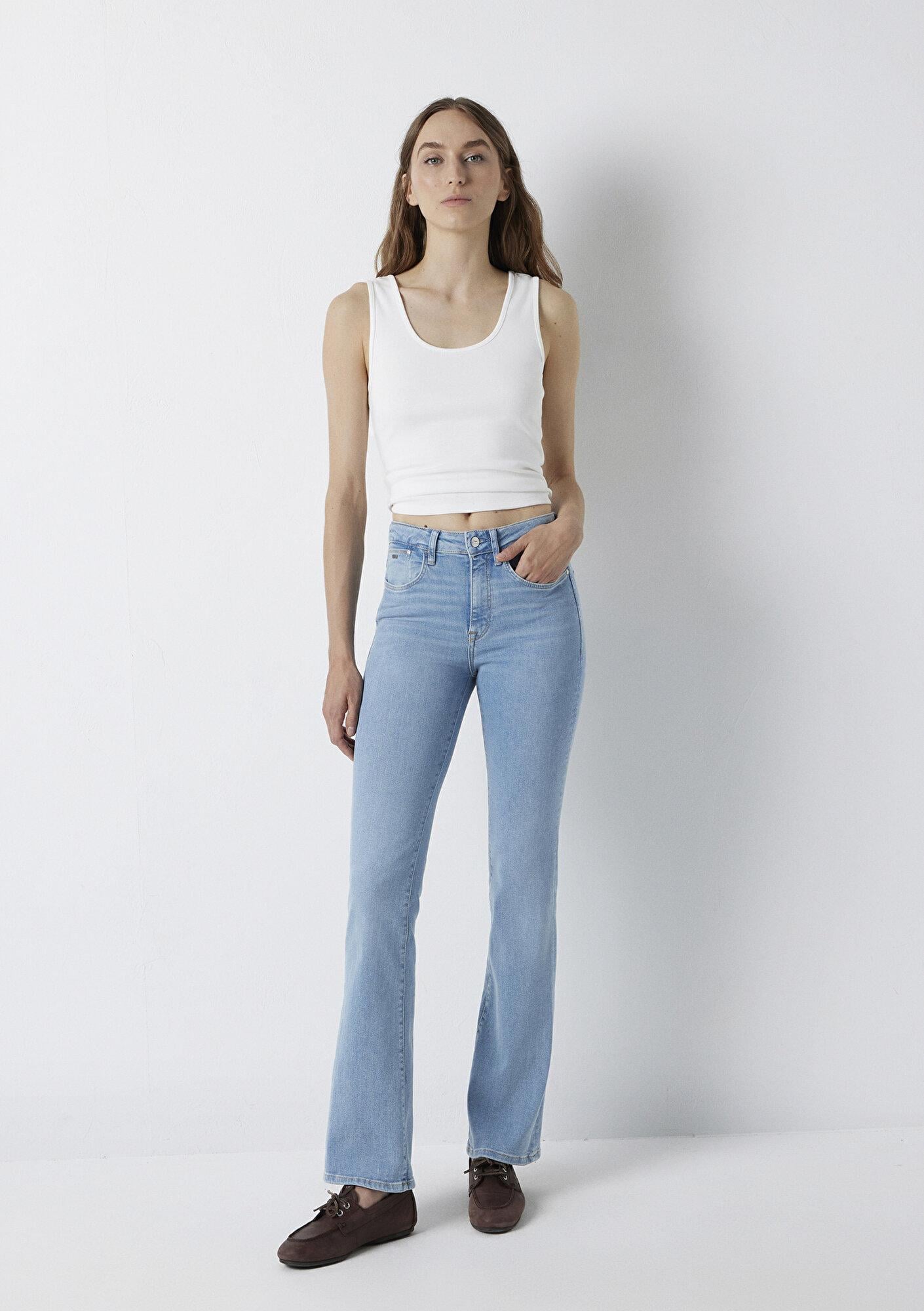 Mavi Maria Premium Blue Gölgeli Açık Mavi Jean Pantolon 101225-A4172