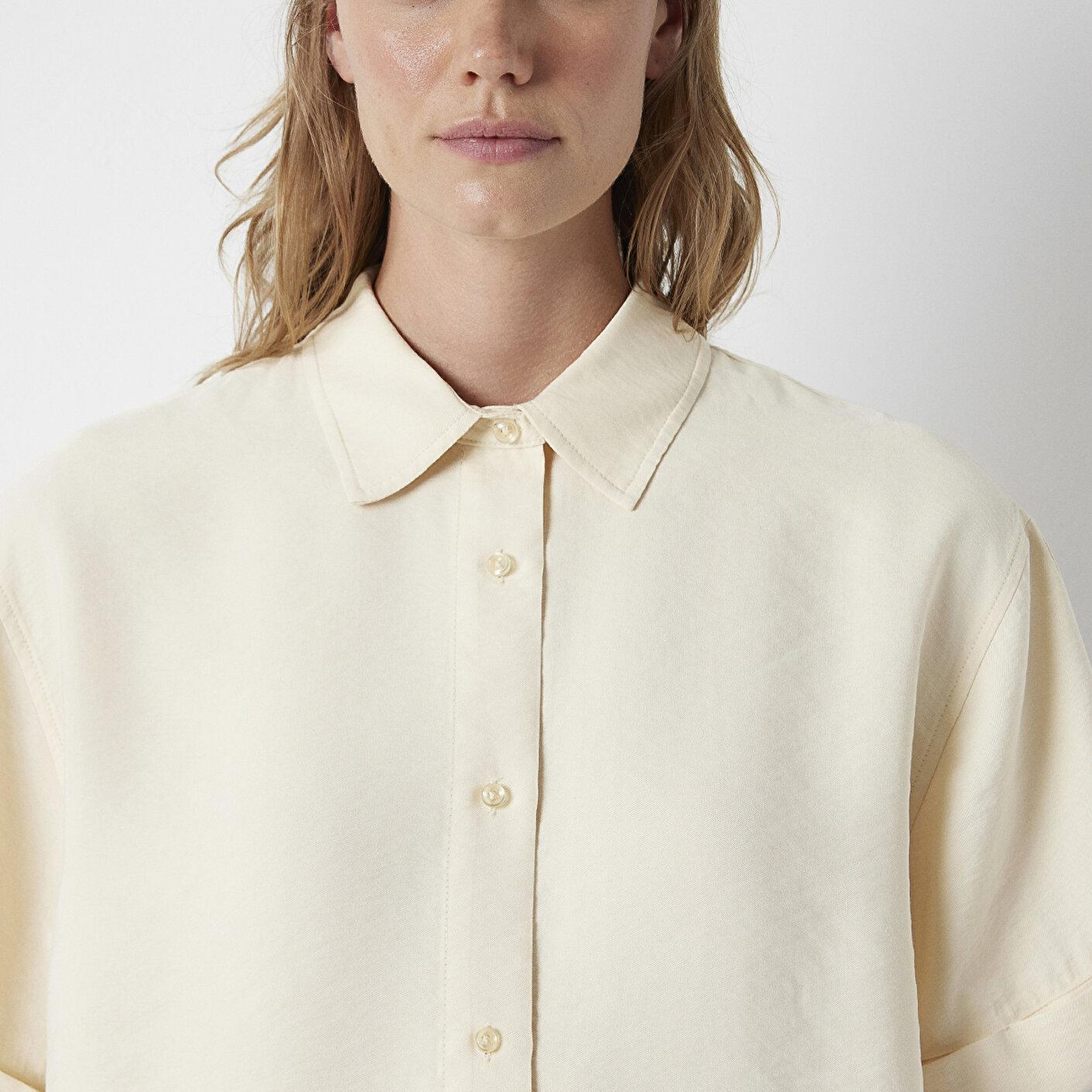 Mavi Modal (Tencel™) Karışımlı Ekru Gömlek Oversize / Geniş Kesim 1211488-70067