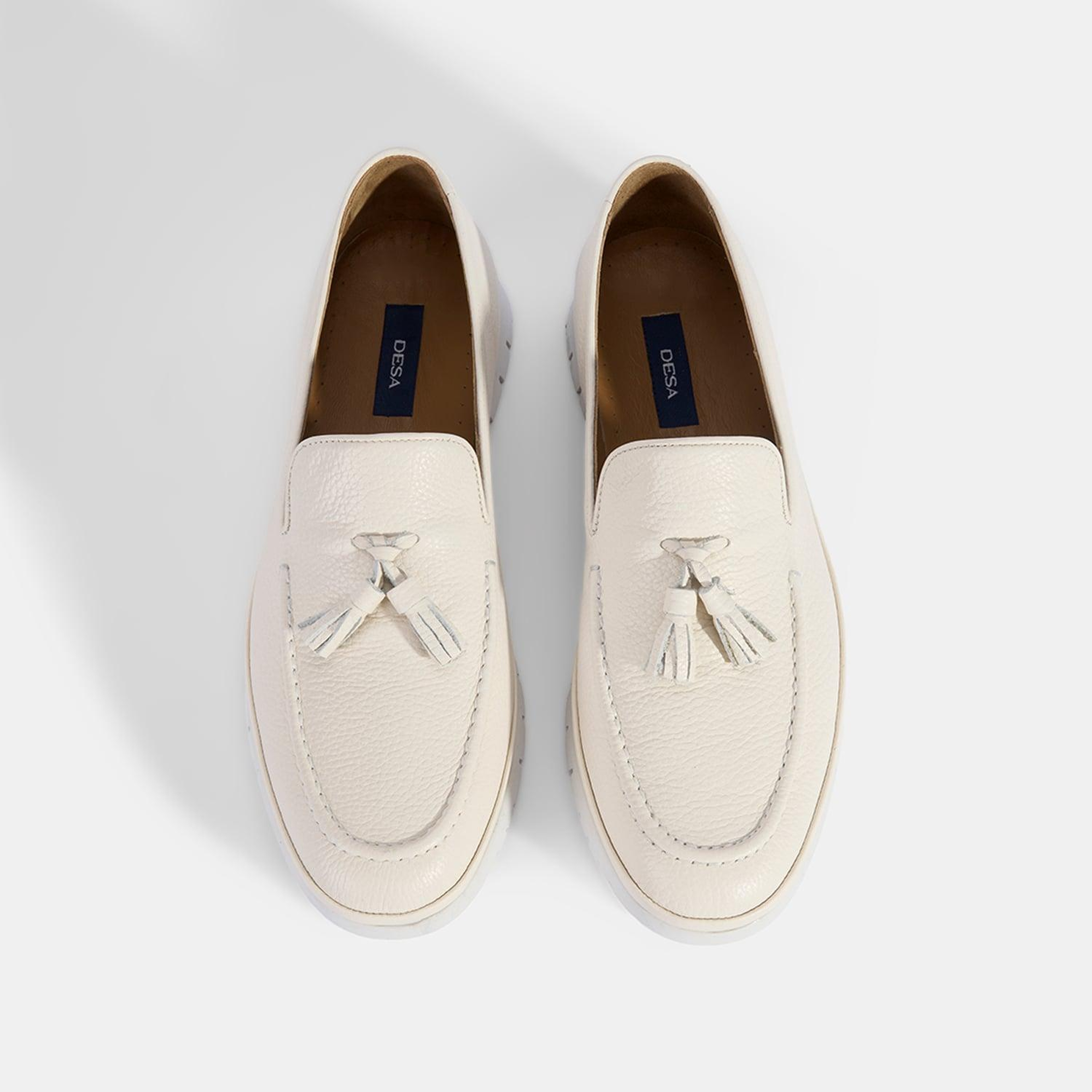 Erkek Kırık Beyaz Püskül Detaylı Deri Loafer