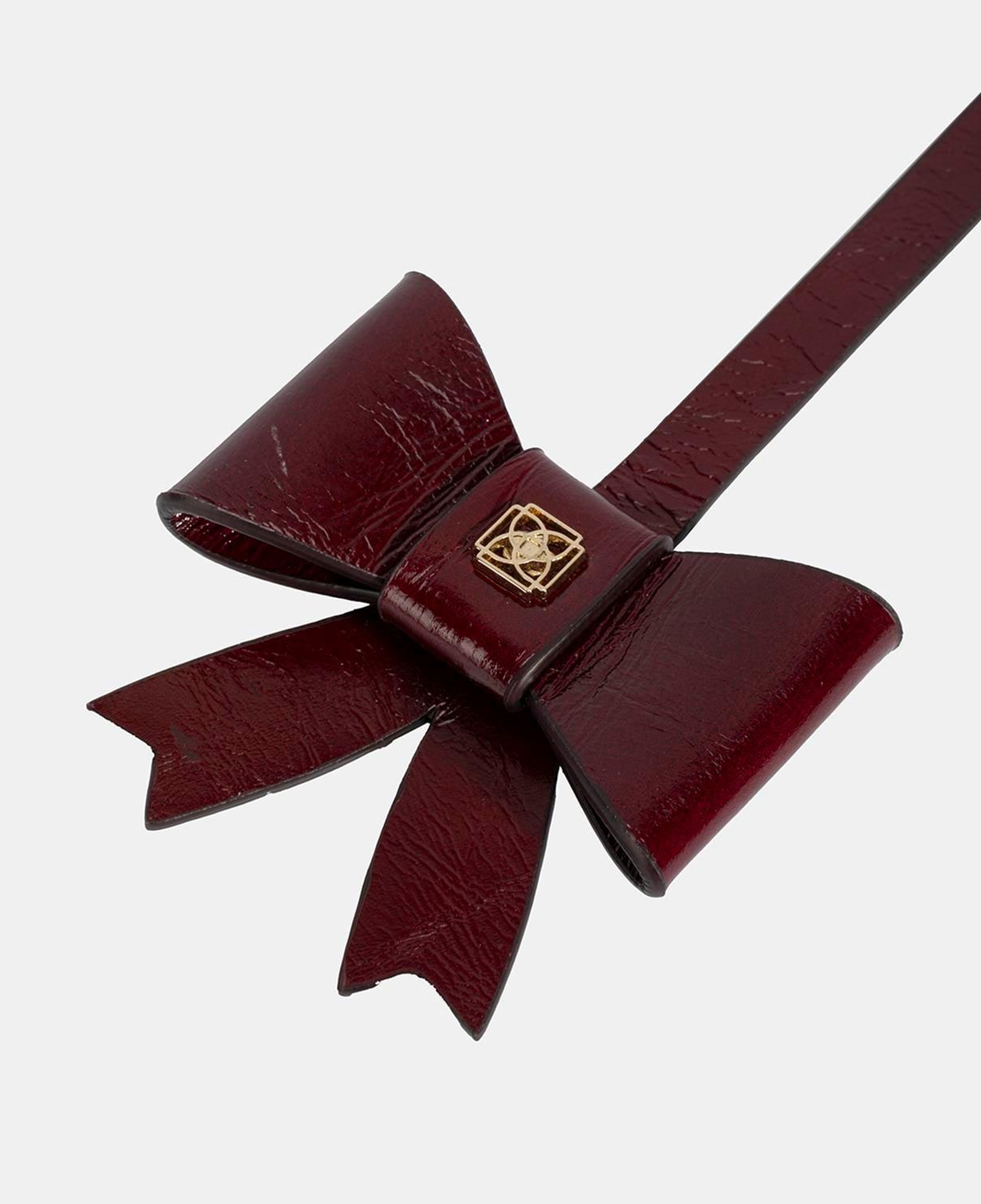 Bordo Fiyonk Figürlü Deri Charm