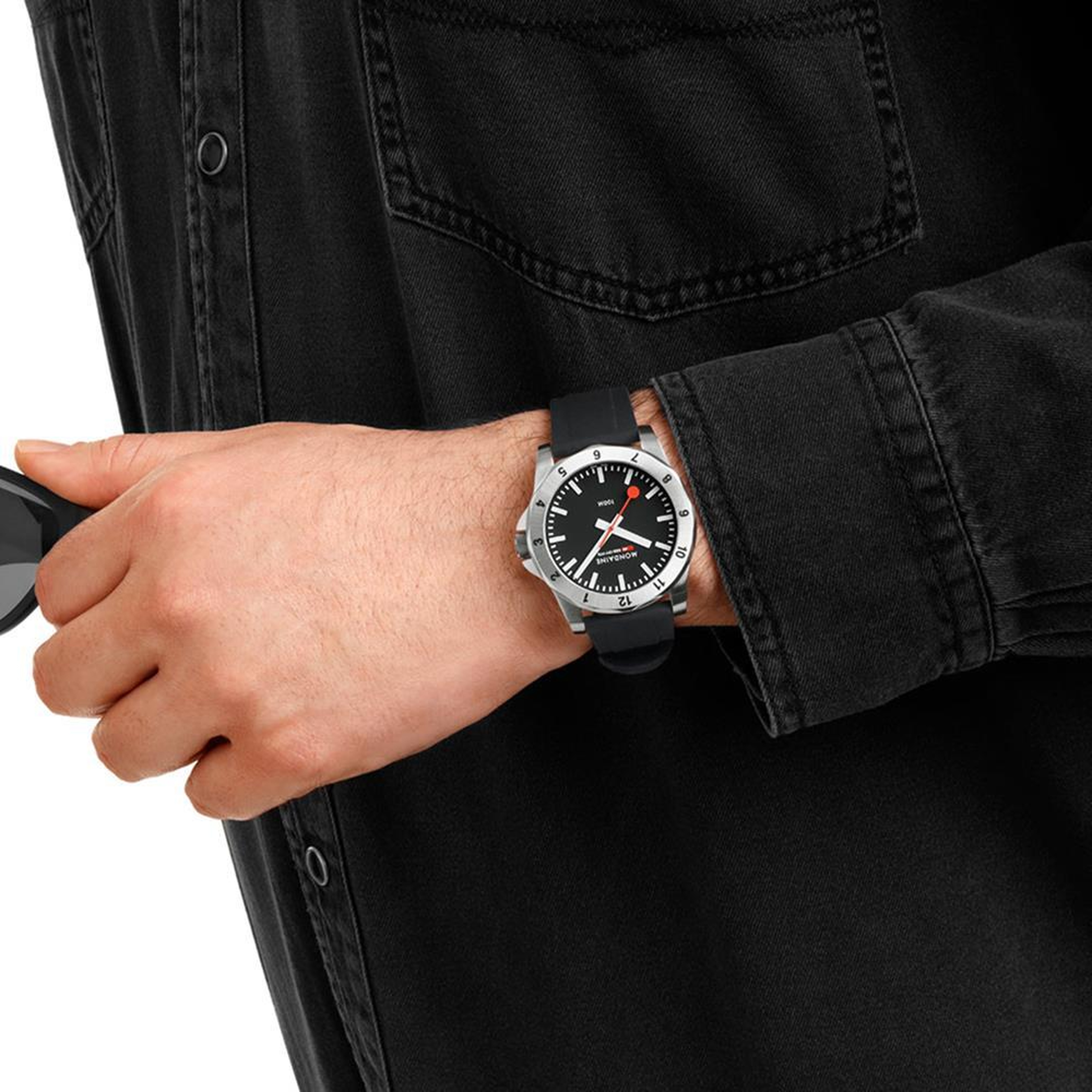 MONDAINE NUMERI MSN.42120.RB Erkek Kol Saati