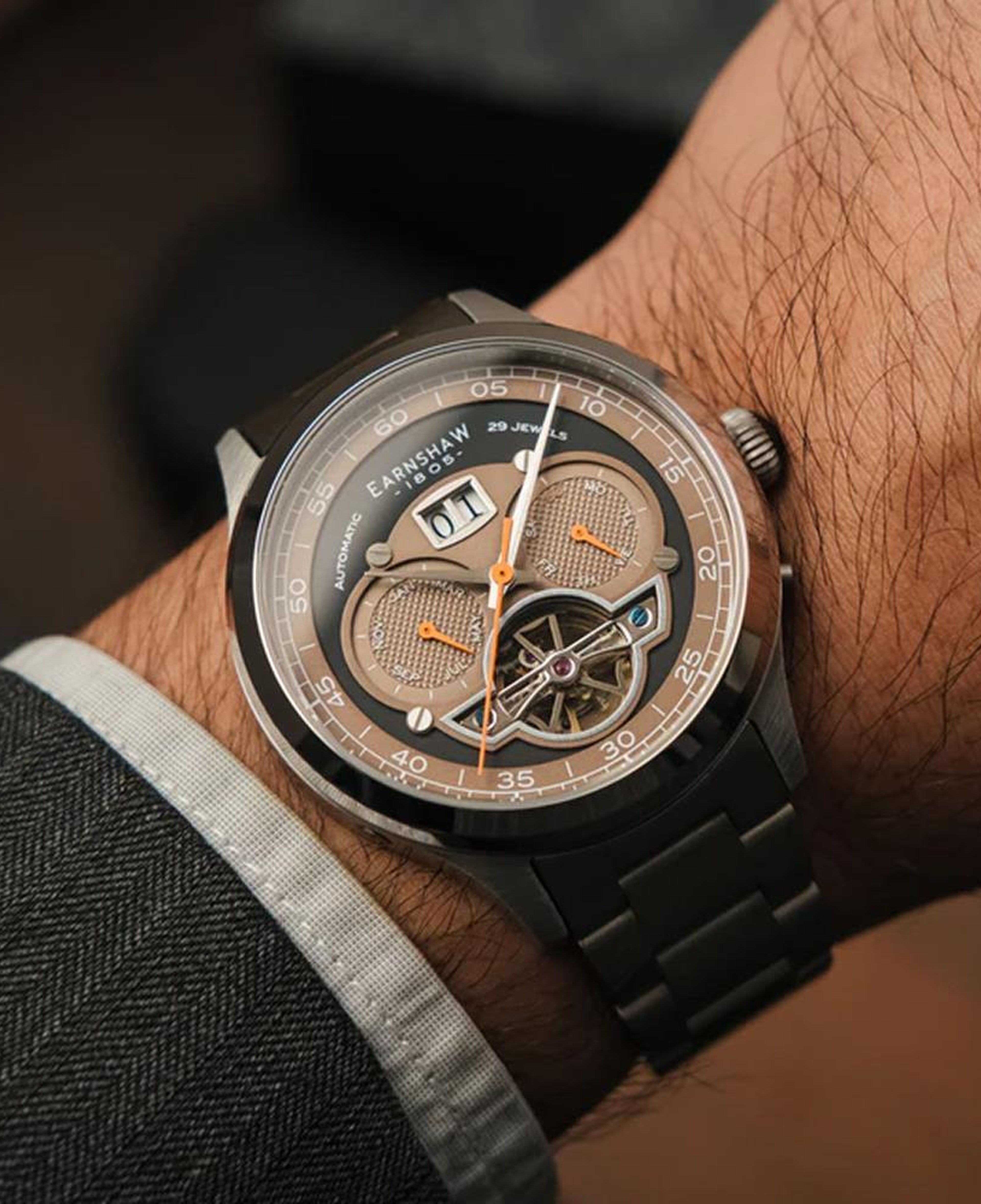 EARNSHAW ES-8187-55 Erkek Kol Saati