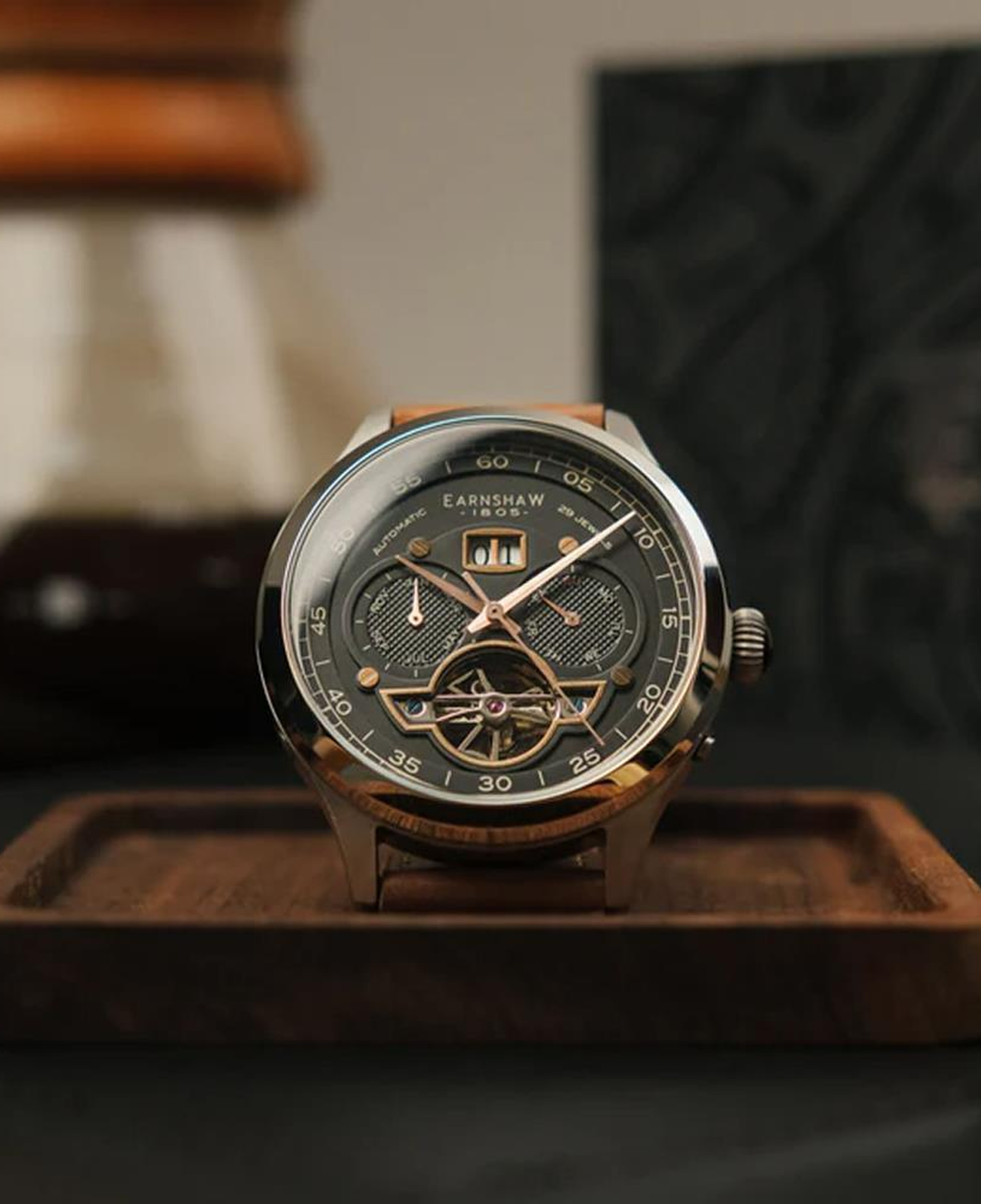 EARNSHAW ES-8187-05 Erkek Kol Saati