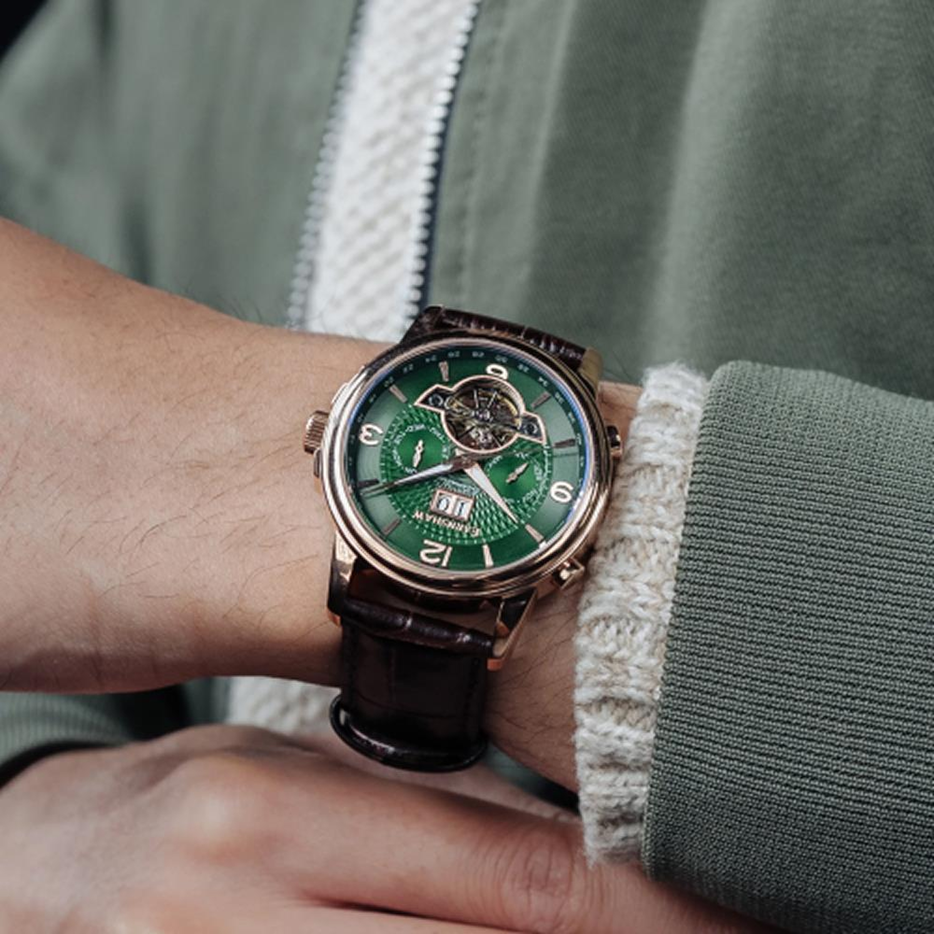 EARNSHAW ES-8177-0A Erkek Kol Saati