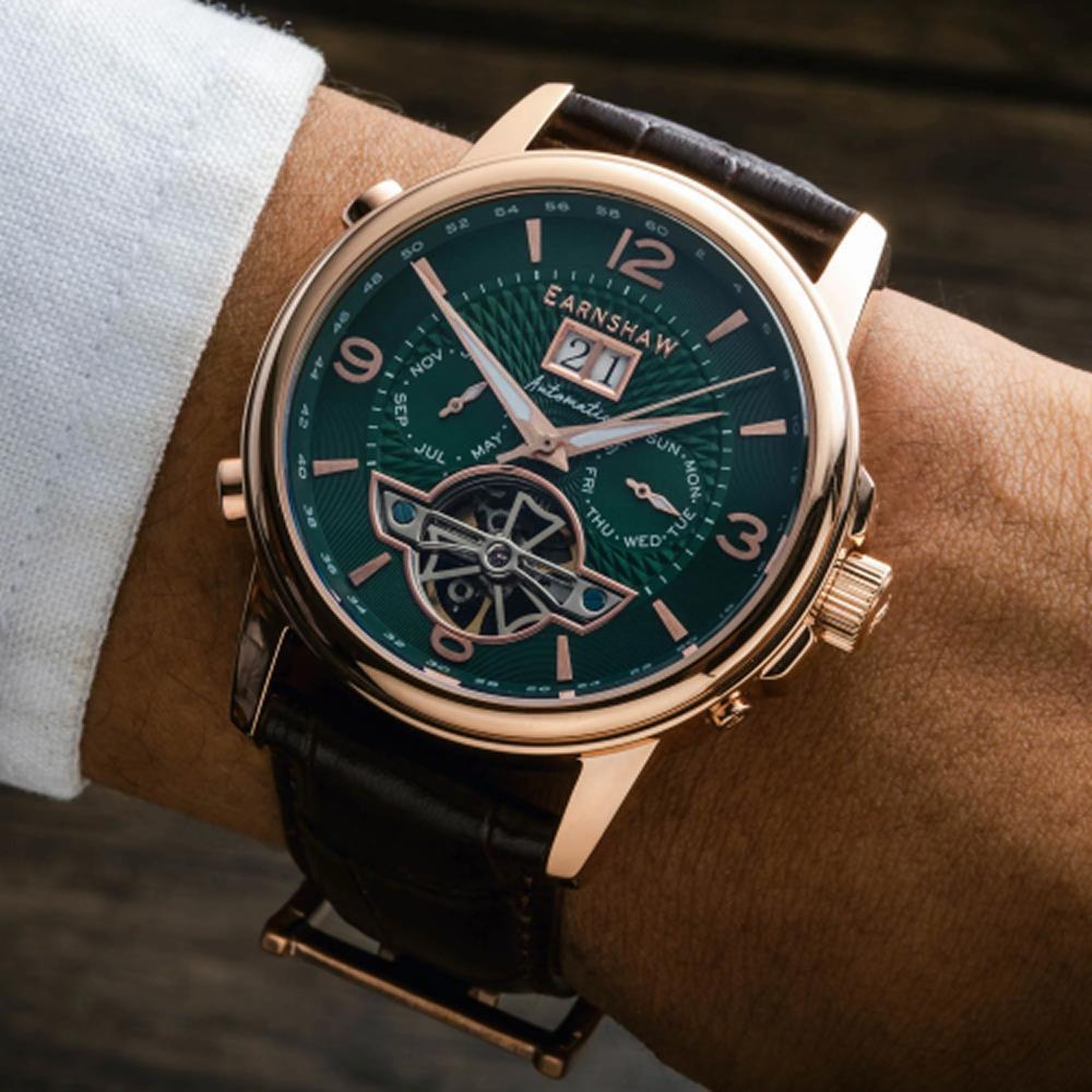 EARNSHAW ES-8177-0A Erkek Kol Saati