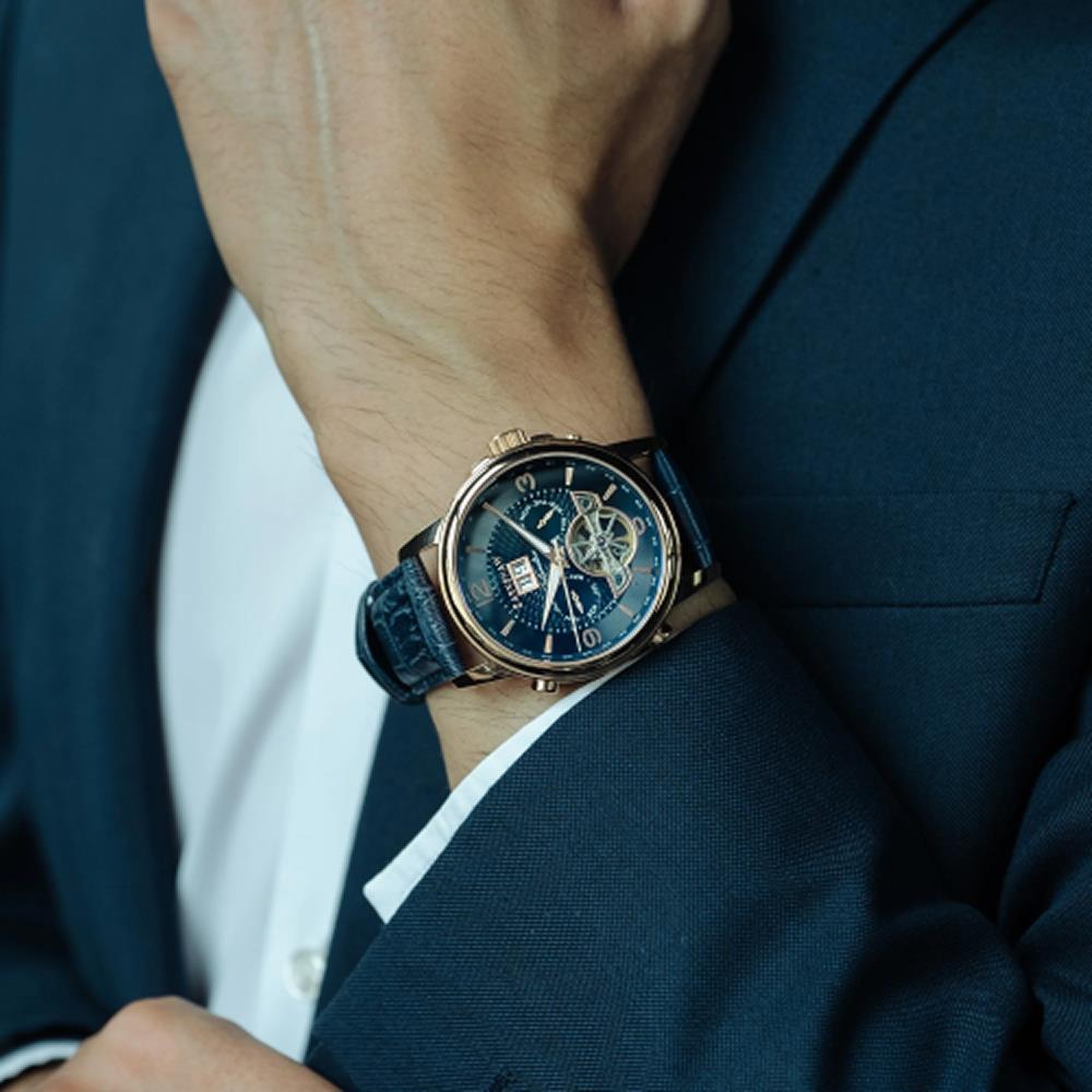 EARNSHAW ES-8177-07 Erkek Kol Saati